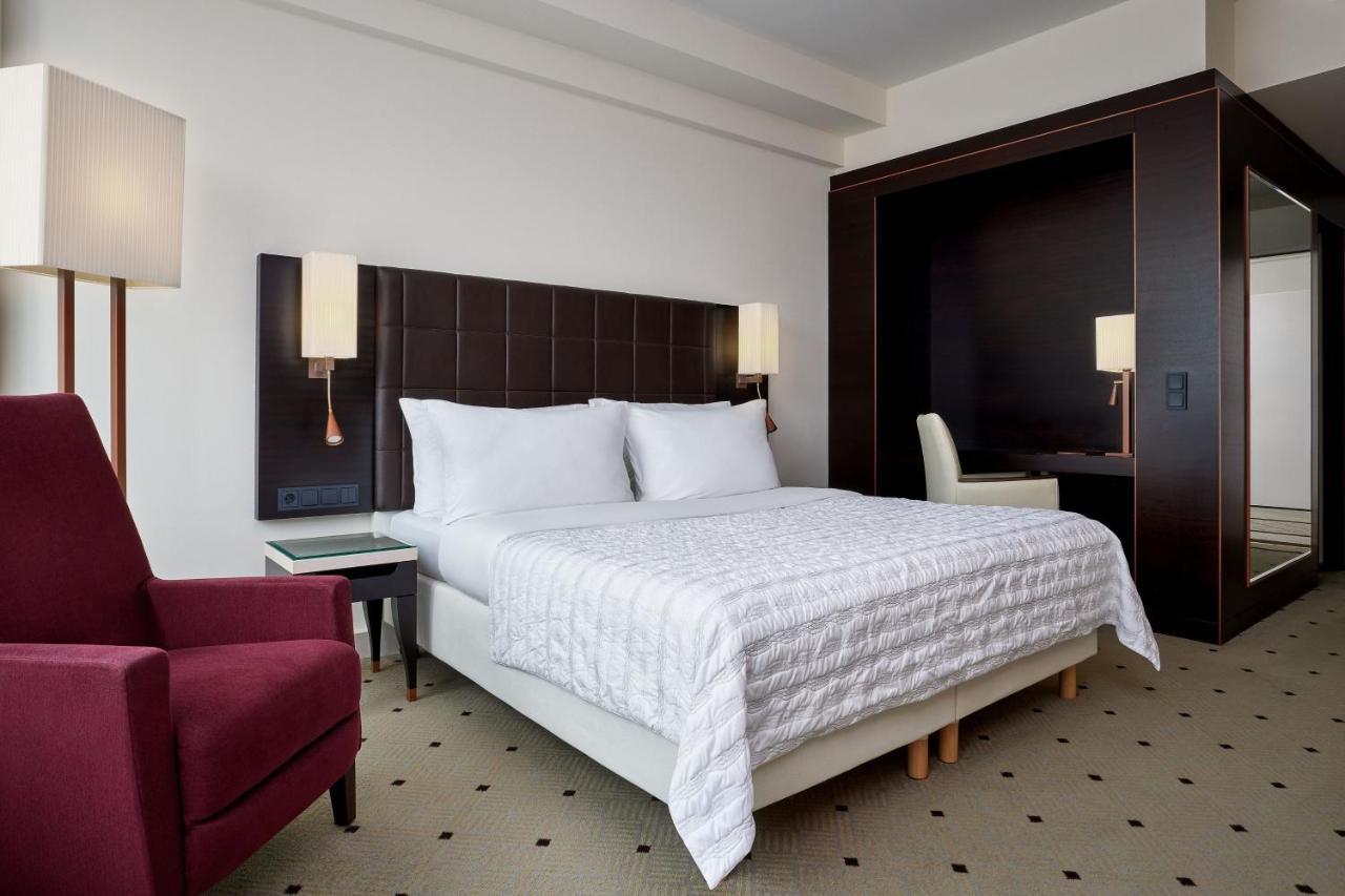 Quarto Superior com Cama King-size