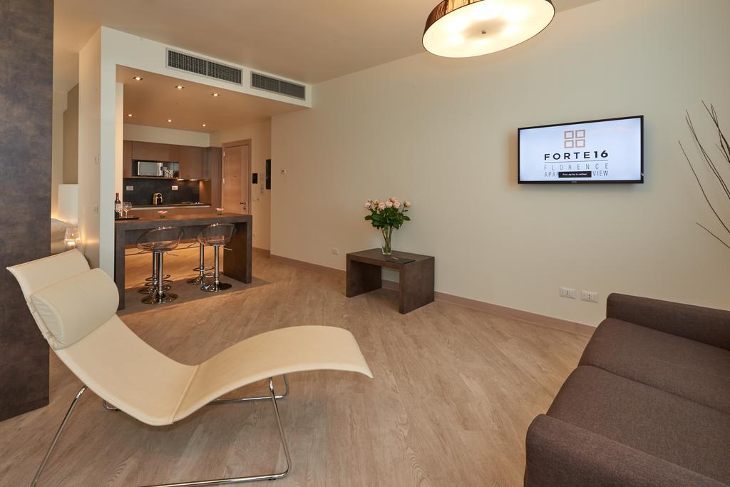 Loft Suite with Kitchen & Pool Access,1433576302:JPEG
