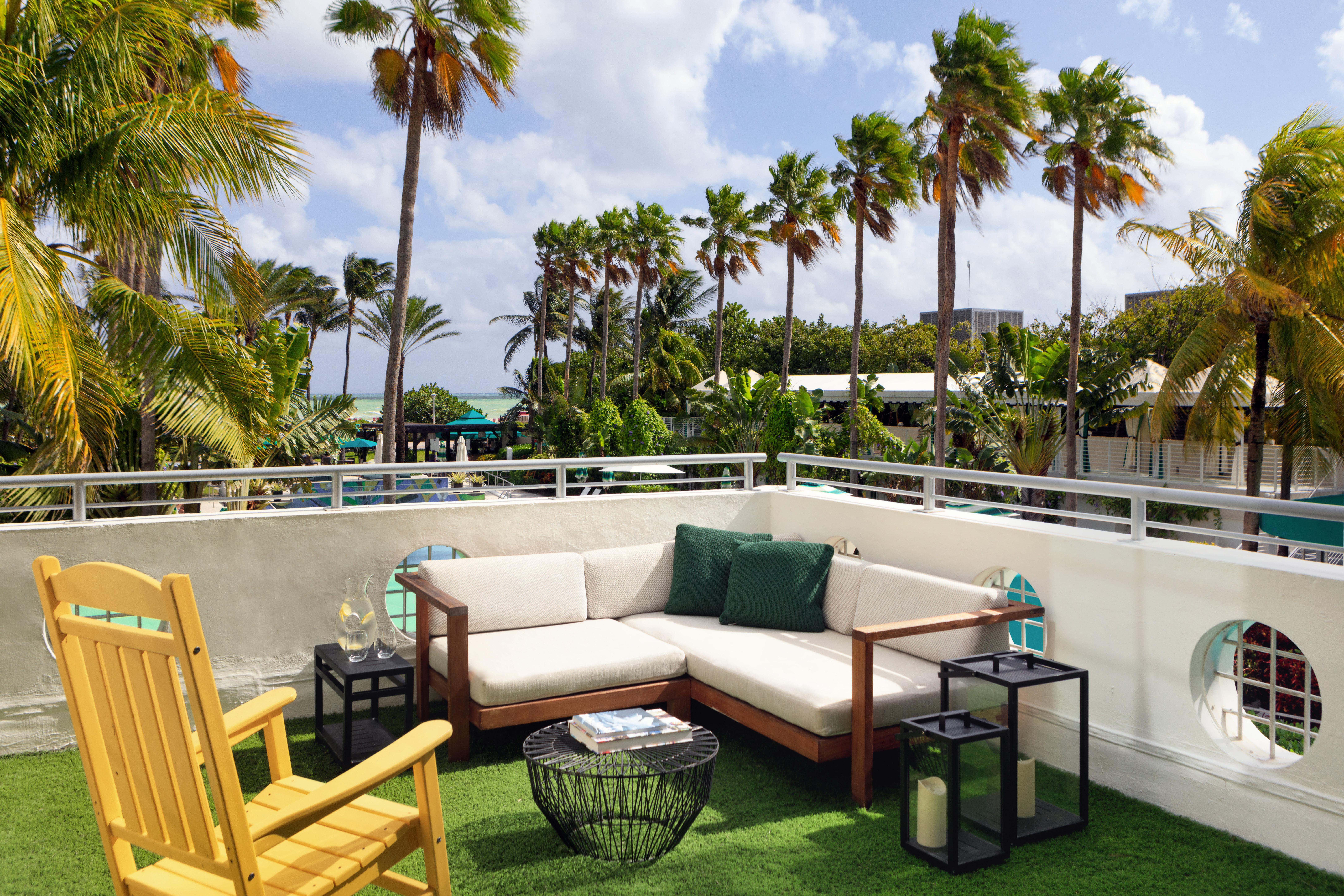 Oceanfront Premium King Room with Terrace,1520484718:JPEG