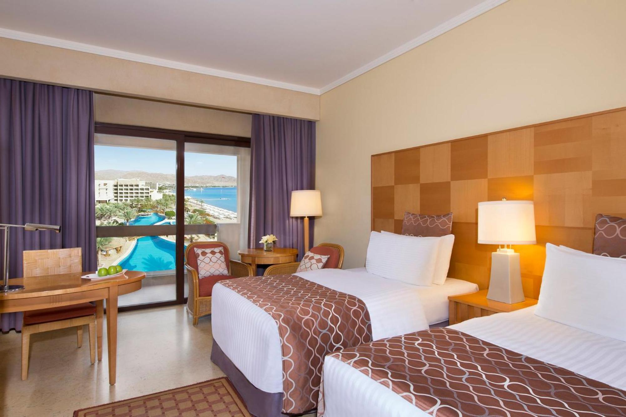 Classic Twin Room Pool Access