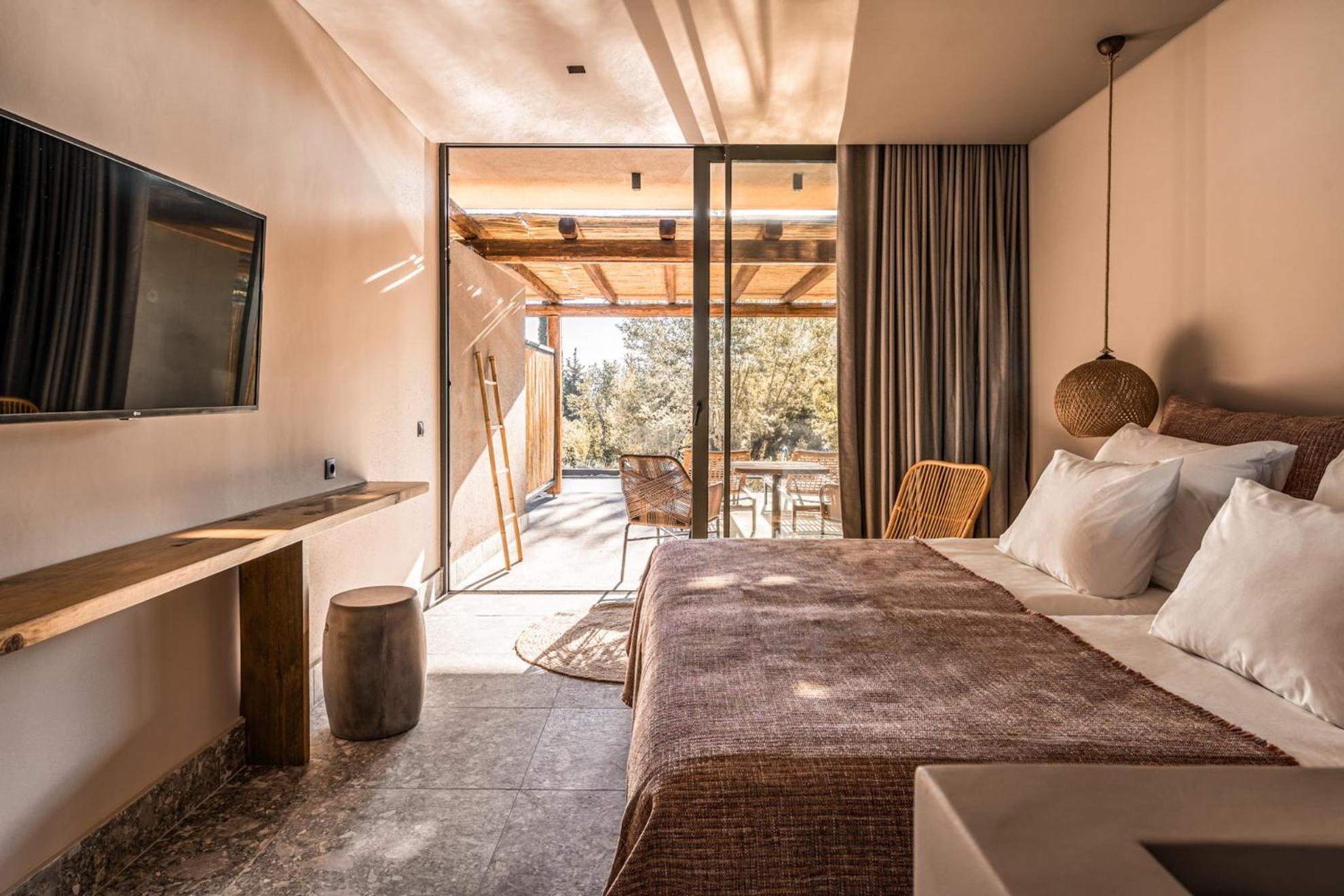 Tweepersoonskamer met Directe Toegang tot het Zwembad