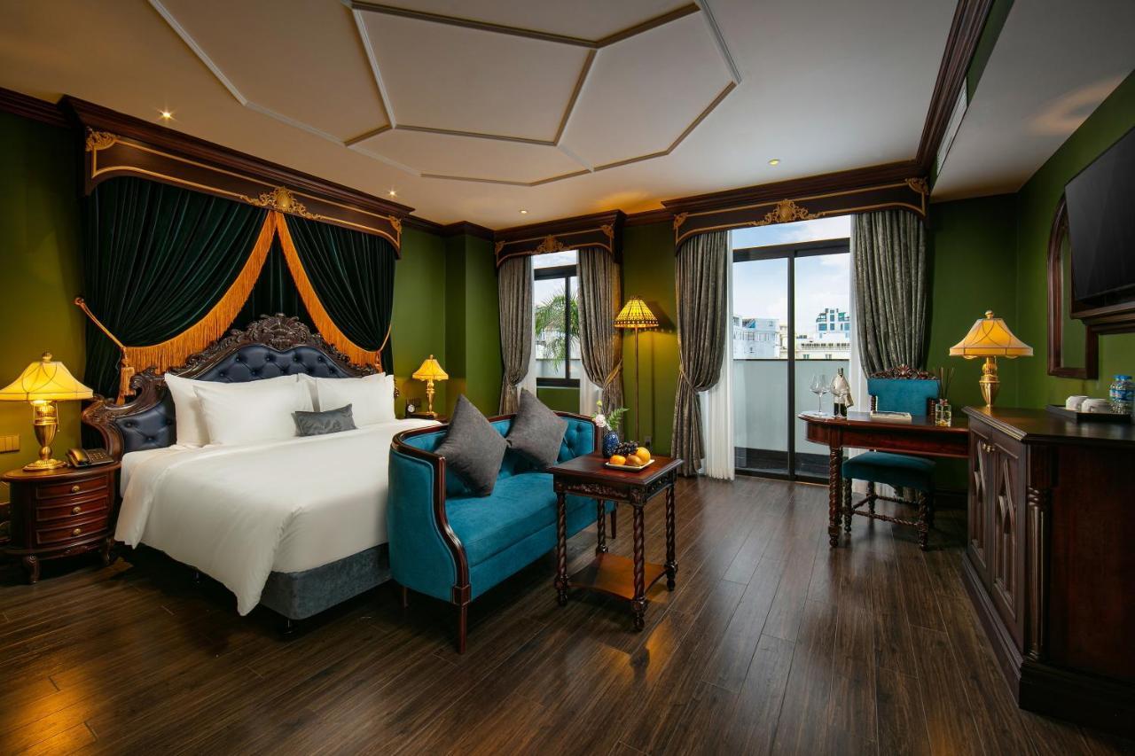 Junior Suite with Balcony