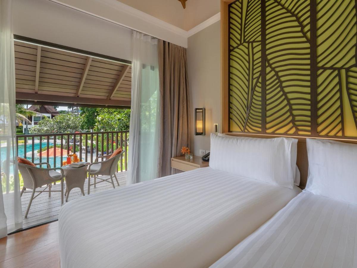 Habitación Doble Deluxe con vistas a la piscina - Ala de la aldea tailandesa - 2 camas