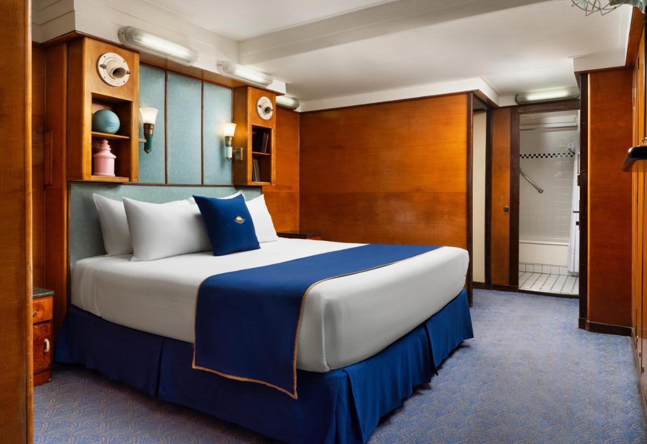 Harbor View Deluxe King,1500165775:JPEG