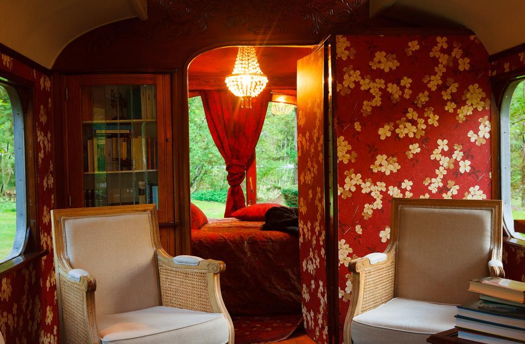 Lodge - La Zigane Rouge - alleen voor volwassenen