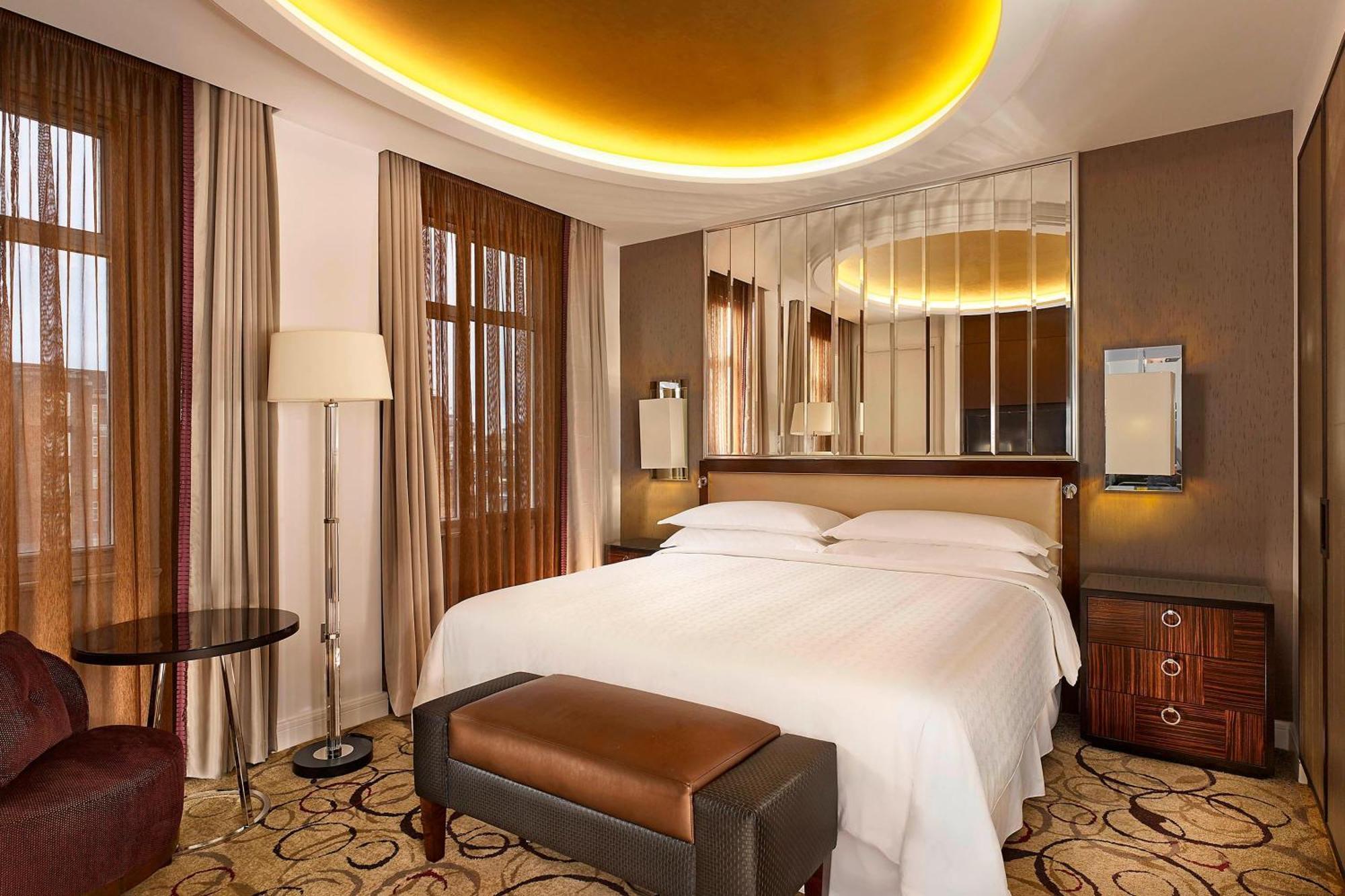 Quarto King Superior com Vista Parque