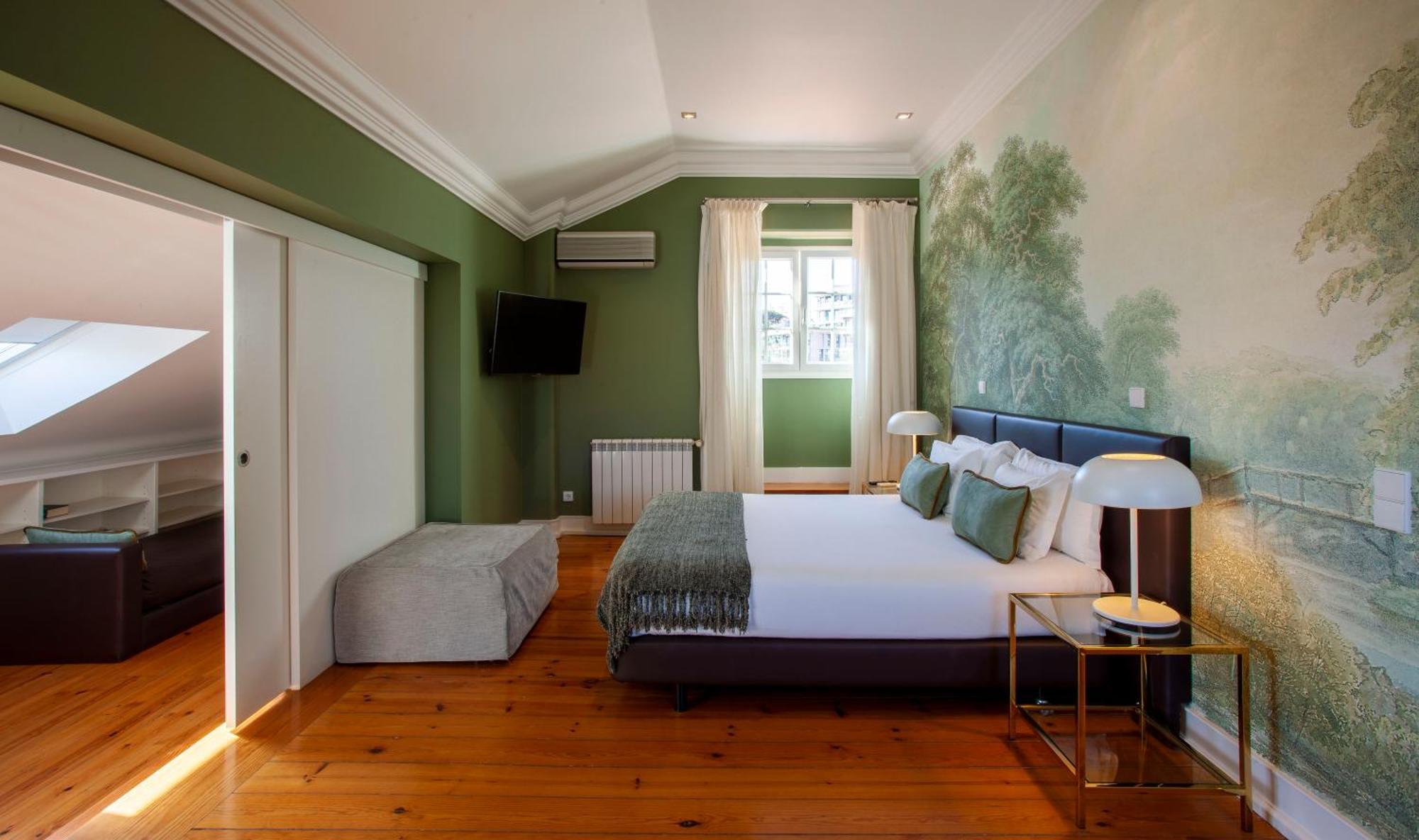 Suite with Balcony