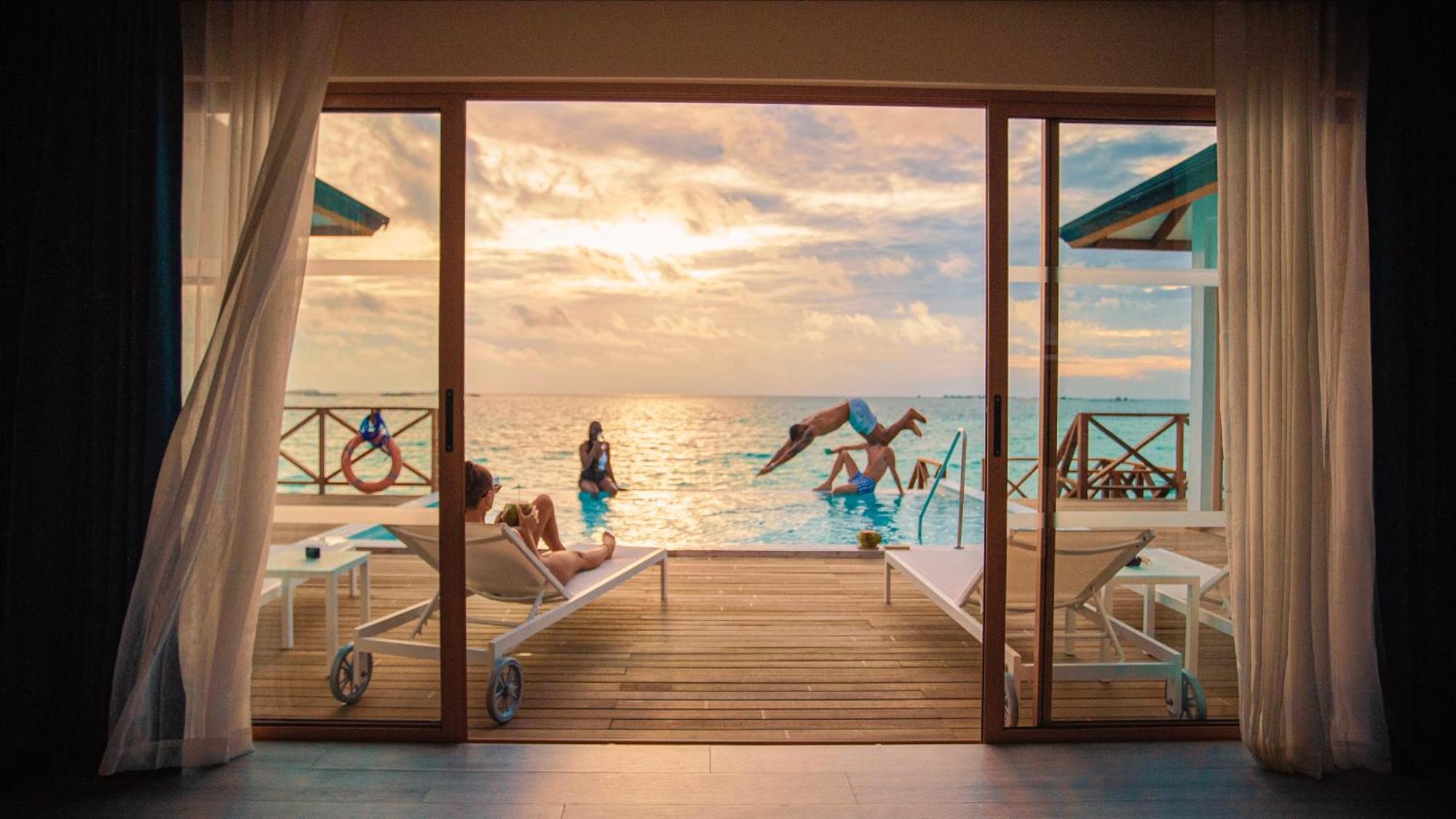 2 Bedroom Lagoon Residence Private Pool