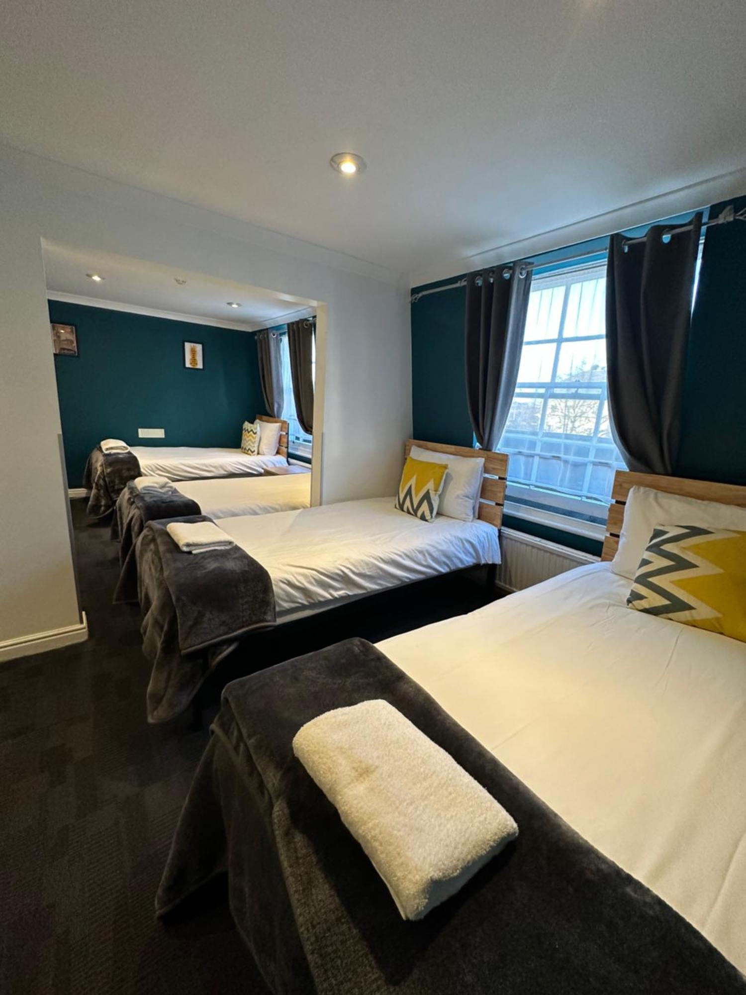 Quadruple Room,1572654626:JPEG