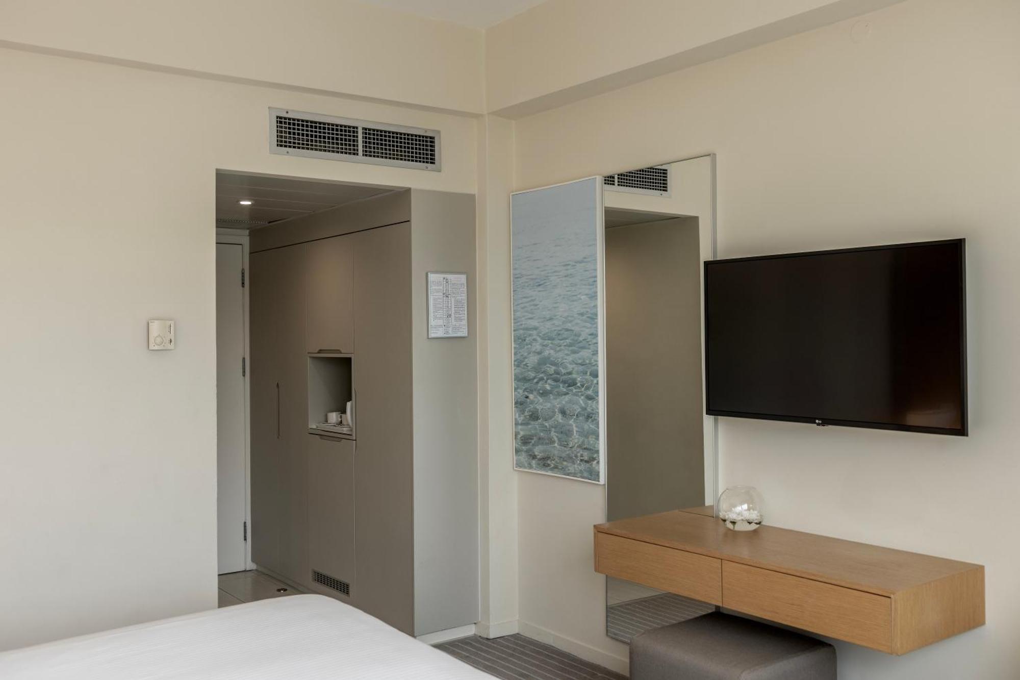Double or Twin Room with Inland View,1528721305:JPEG