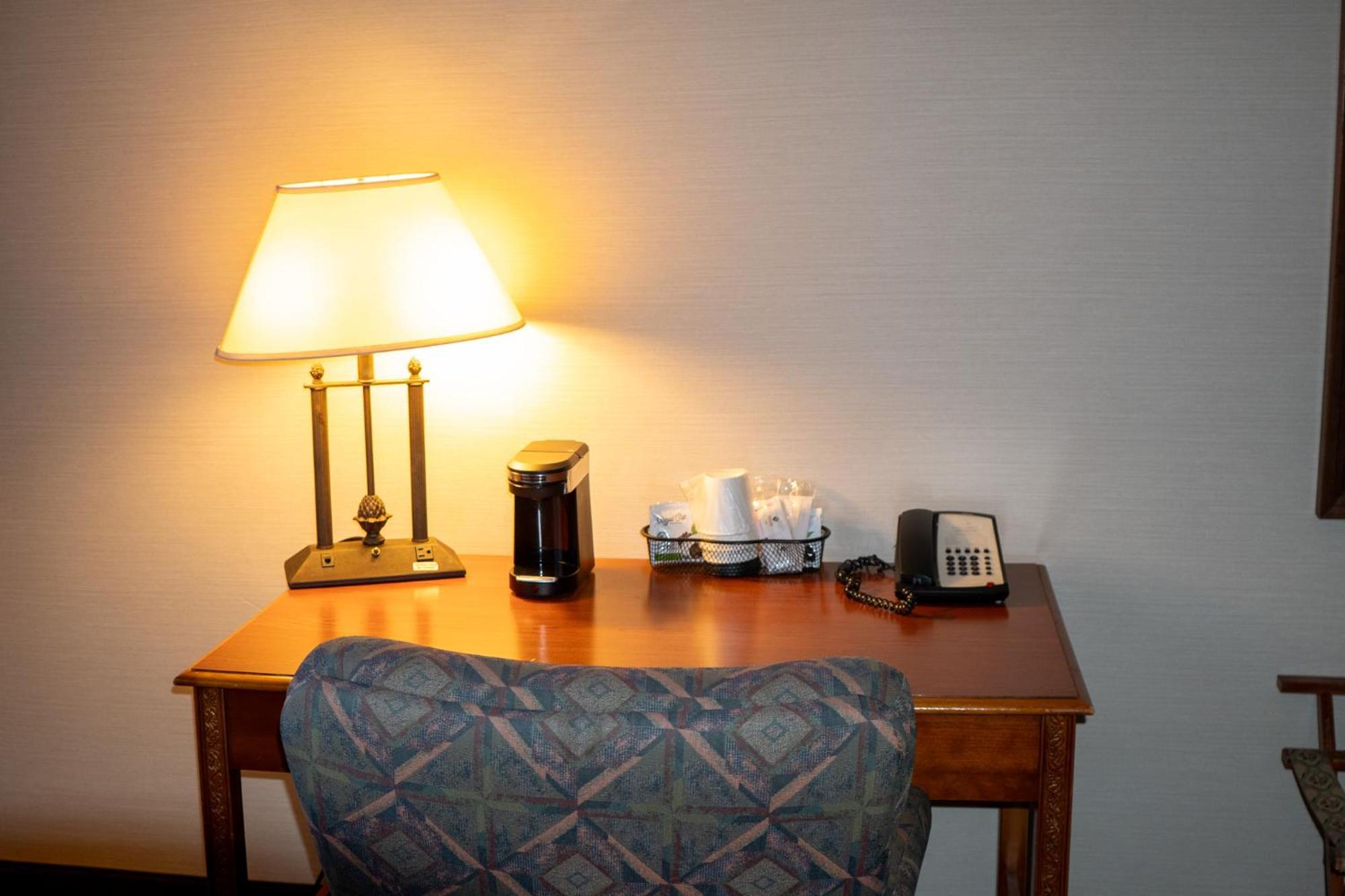 King Room,1531329424:JPEG