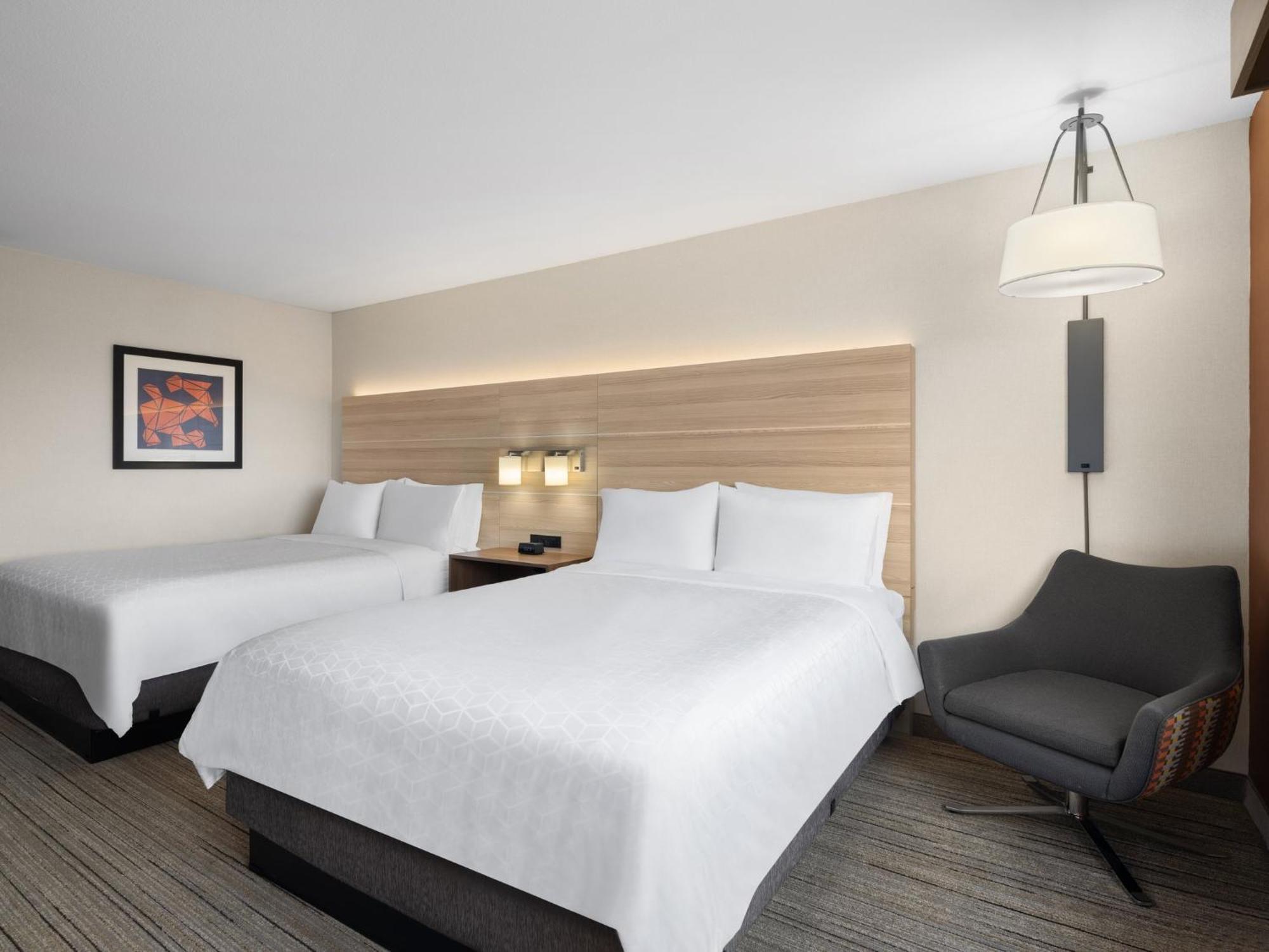 Queen Room with Two Queen Beds with View