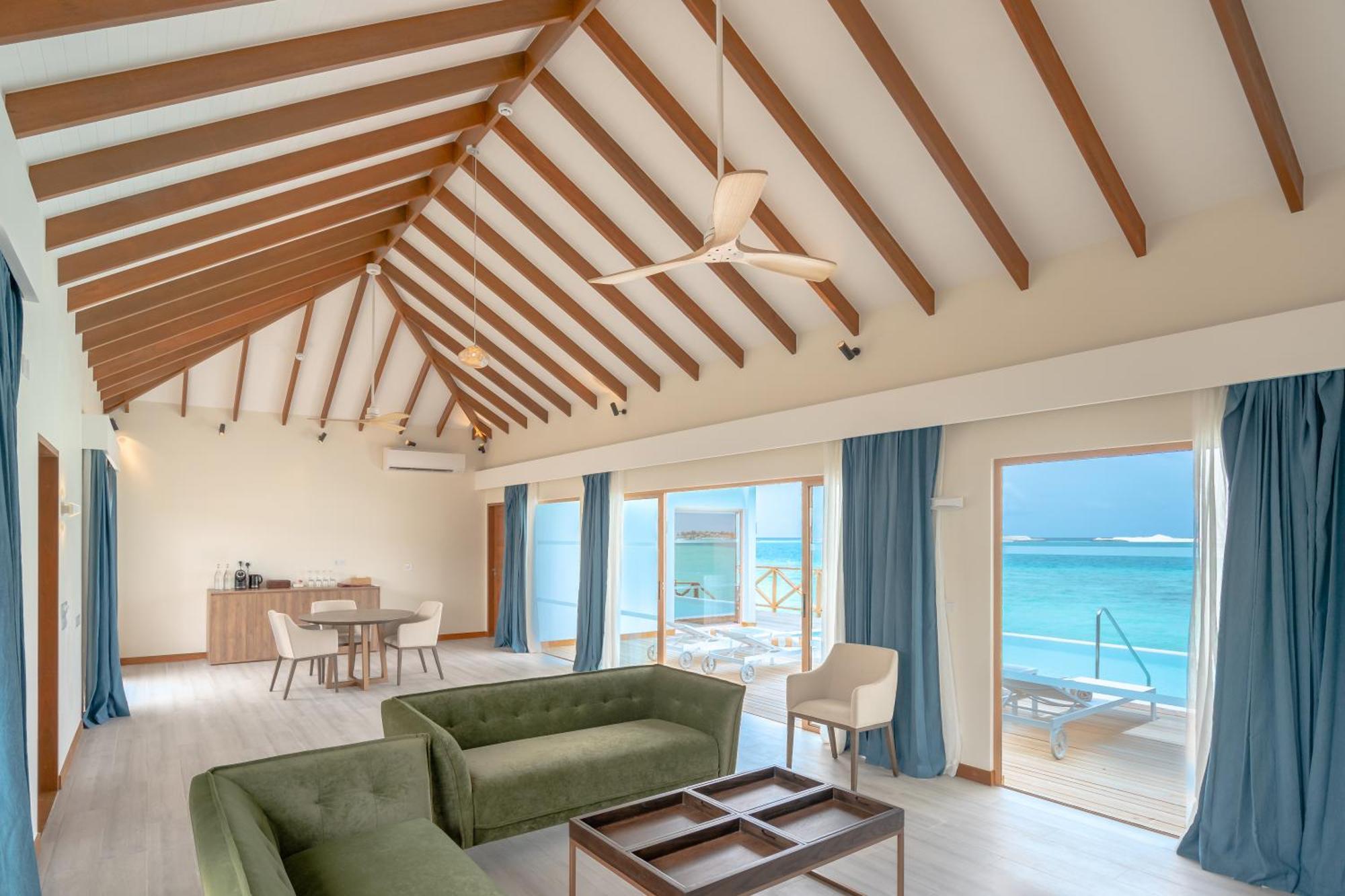 2 Bedroom Lagoon Residence Private Pool