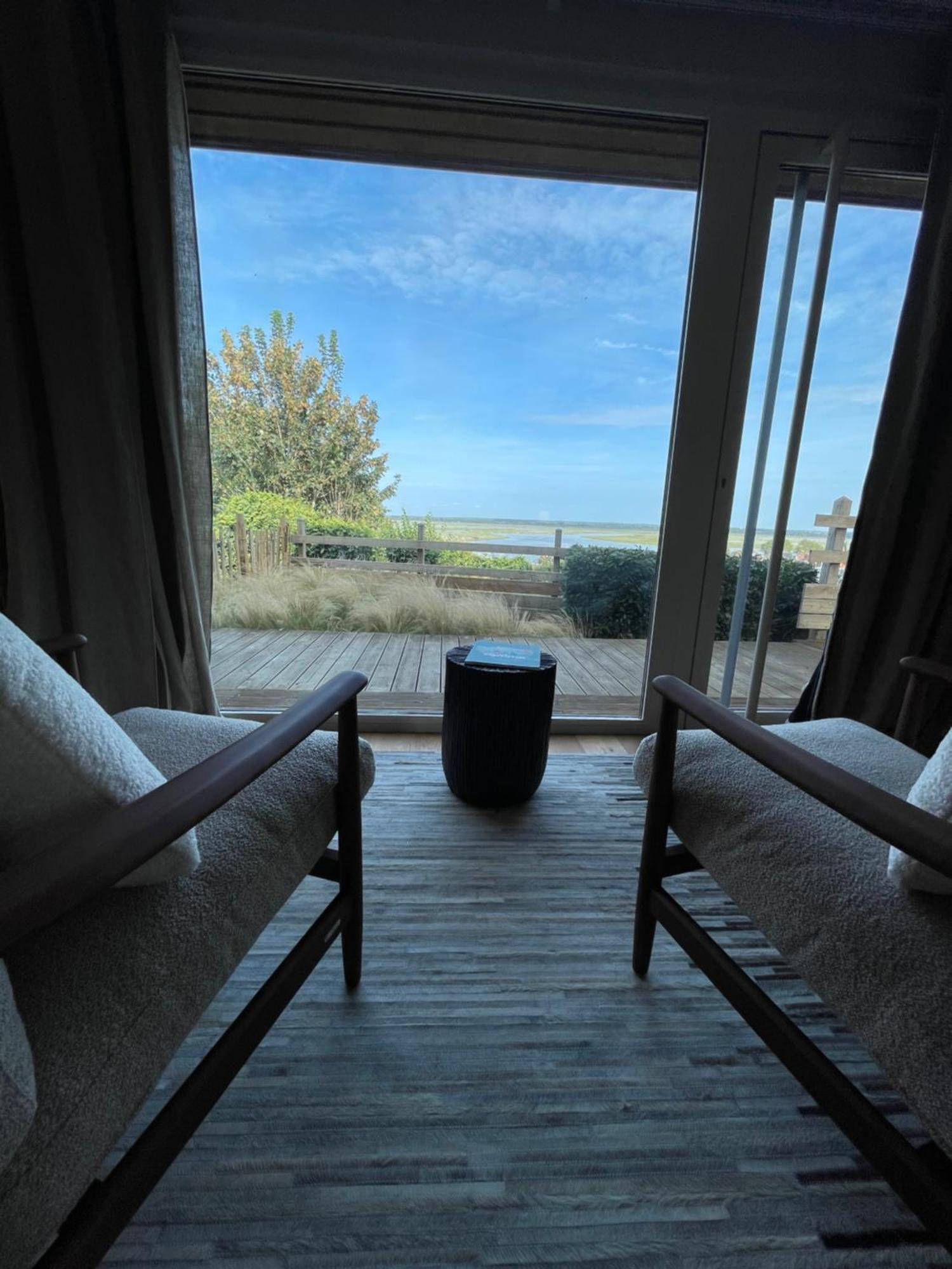 King Suite with Sea View,1543788379:JPEG
