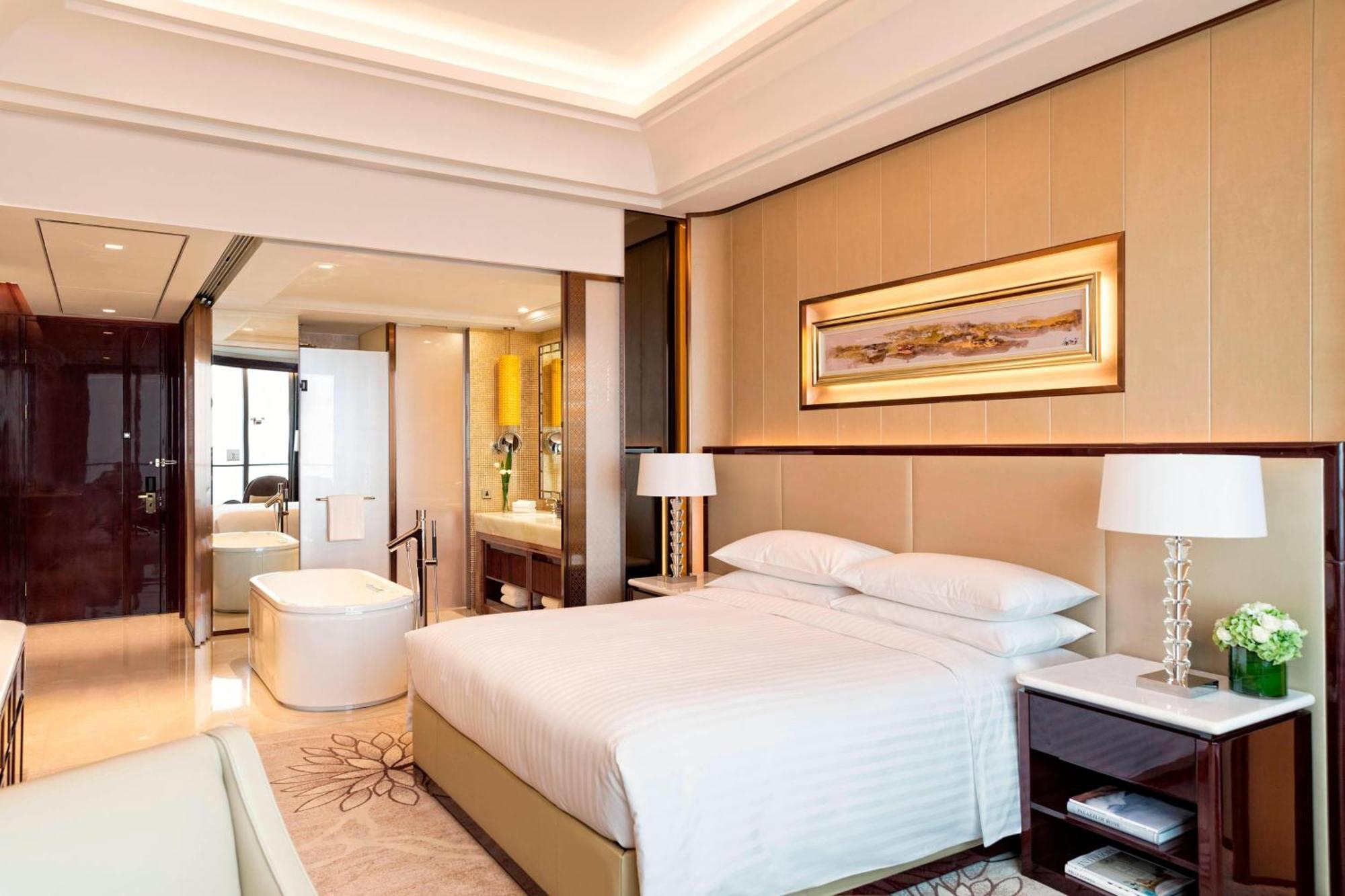 Executive King Room,1557570880:JPEG