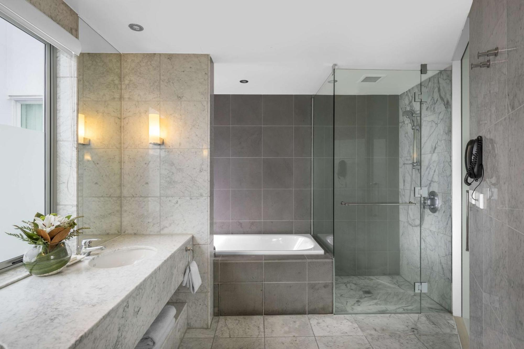Suite con vistas al puerto - cama doble grande