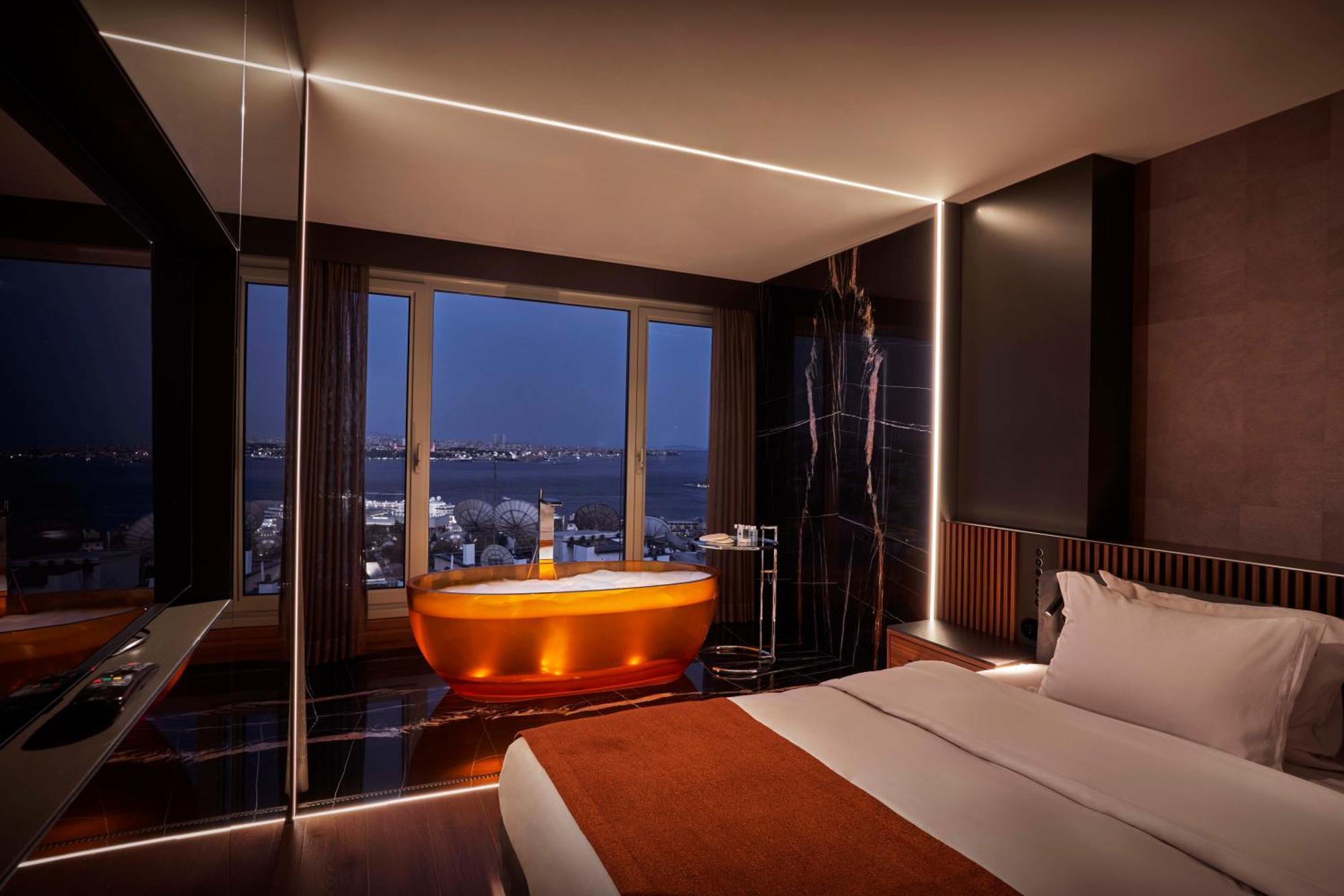 Bosphorus Suite