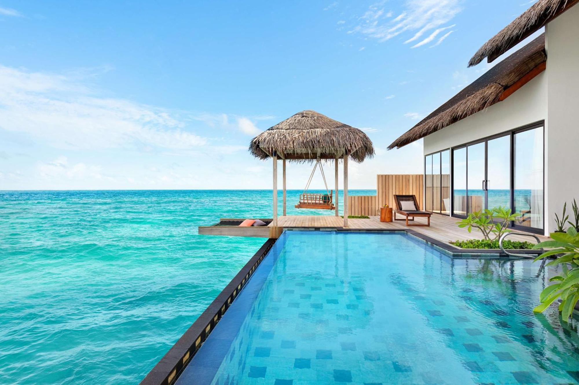 Two-Bedroom Villa Over Water Pool