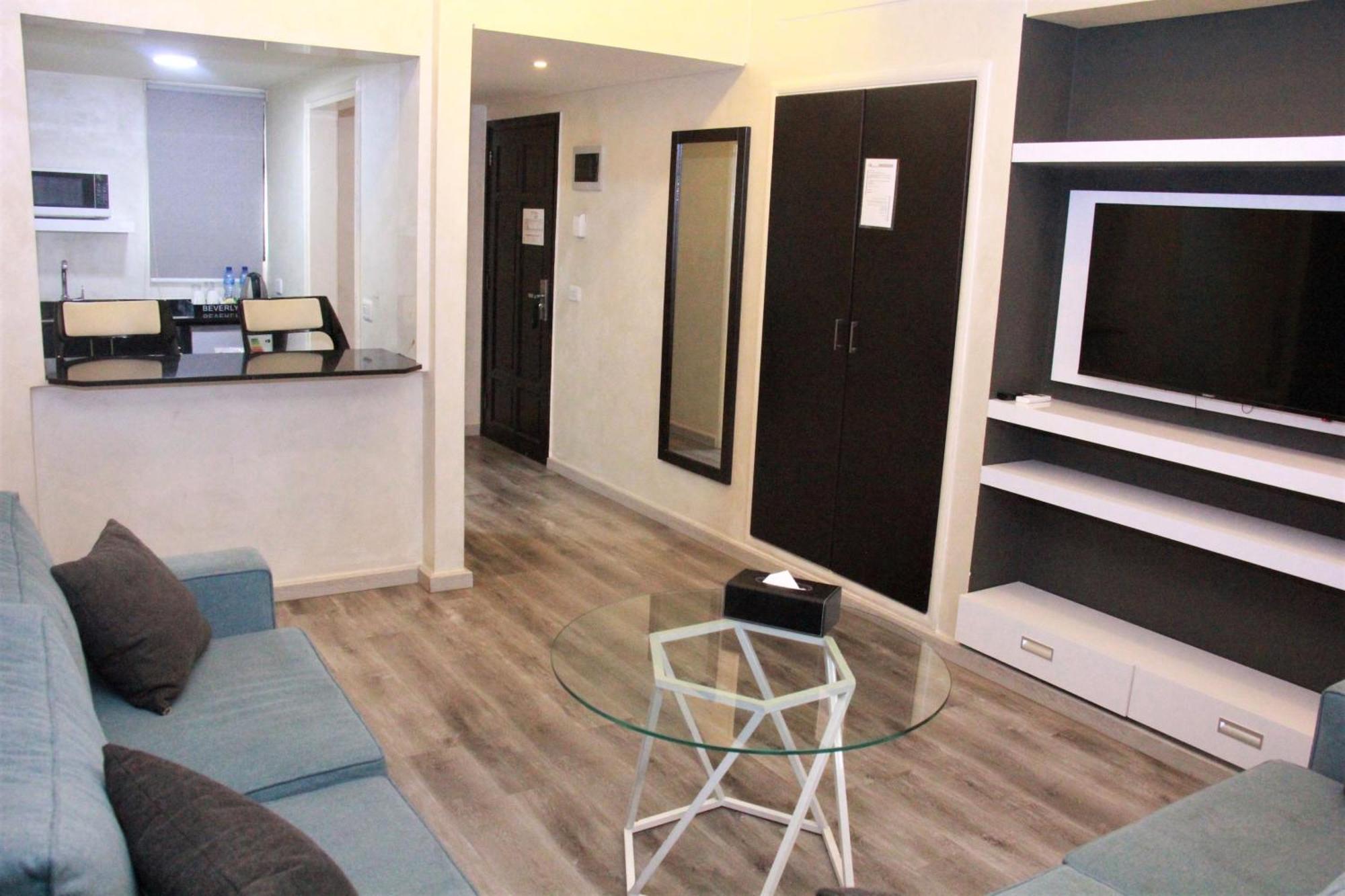 Executive Suite 2 Balconies,1551327769:JPEG