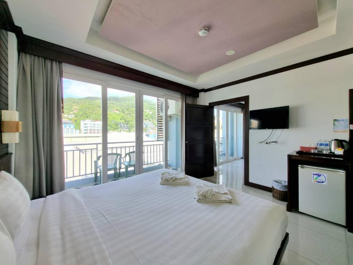 Deluxe Quadruple Room