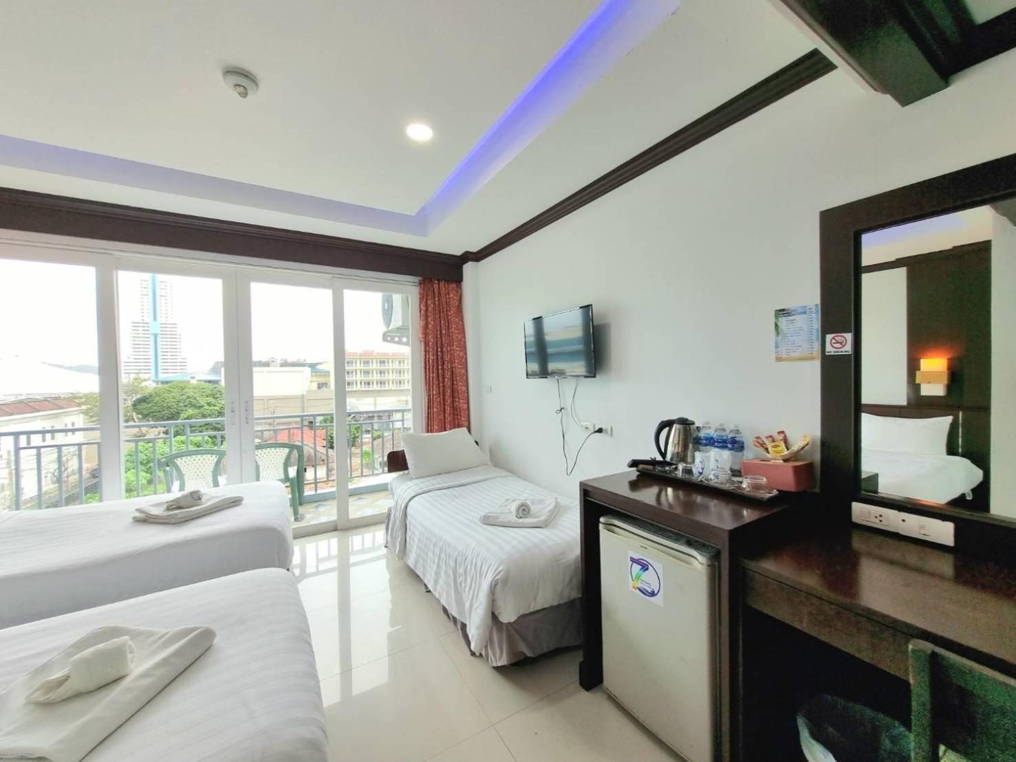 Deluxe Family Room