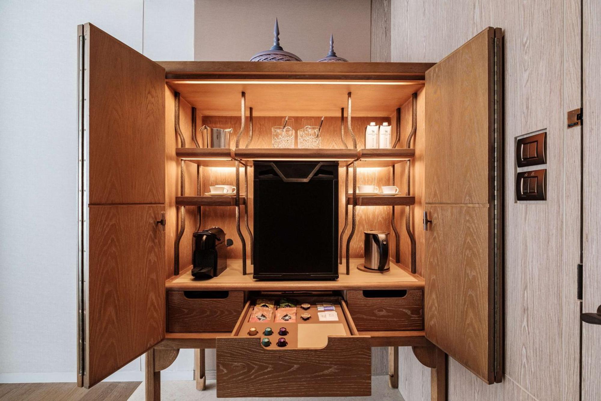 Habitación Doble Deluxe con cama extragrande y vistas a la ciudad