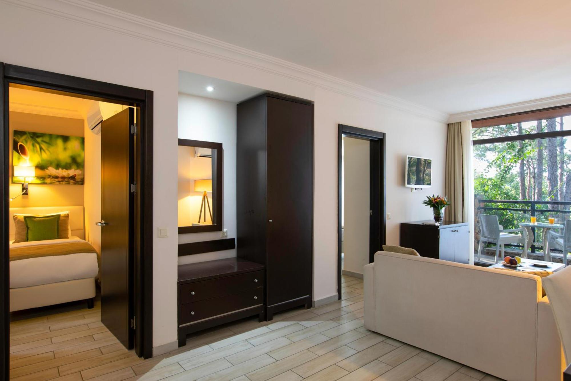 Suite 2 Chambres - Vue sur Jardin