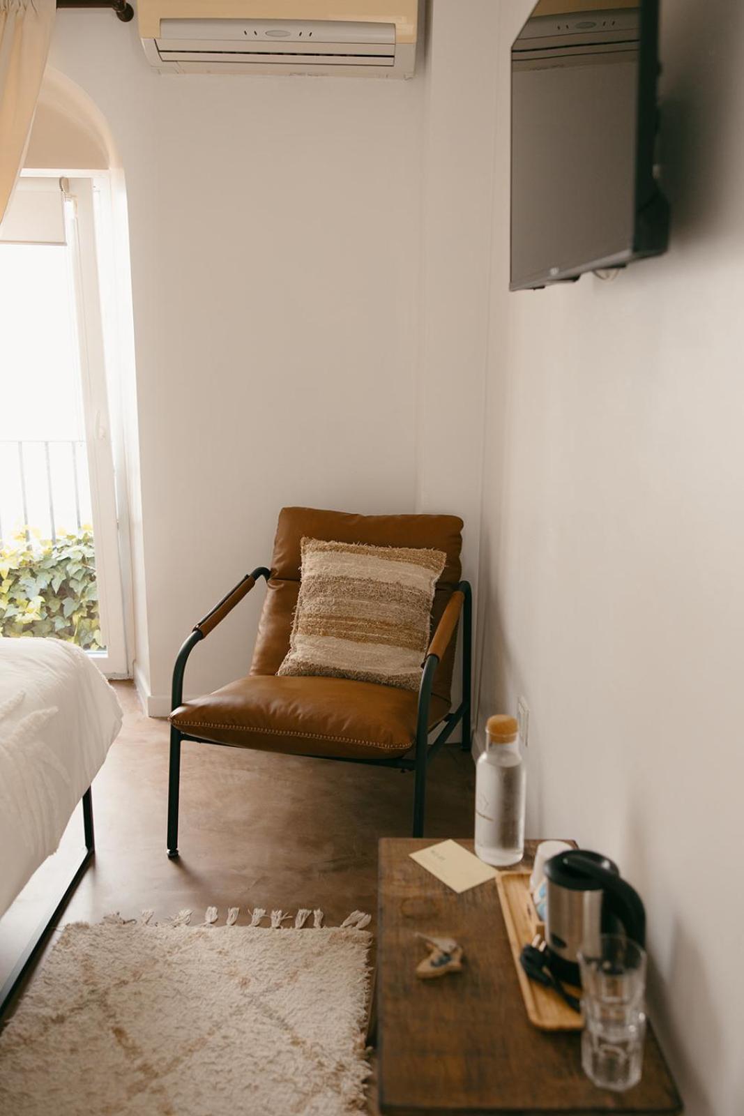 Double Room Private Bathroom