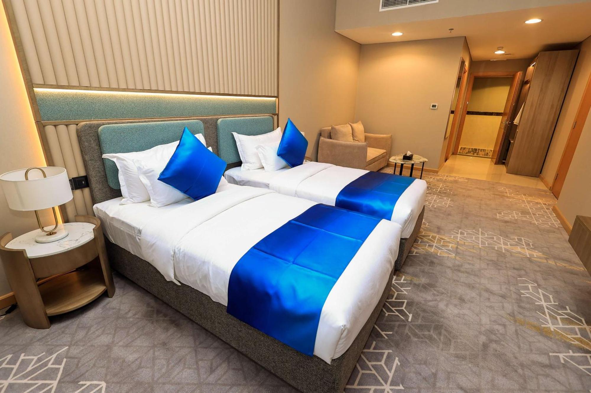 Premium Twin Room - Smoking