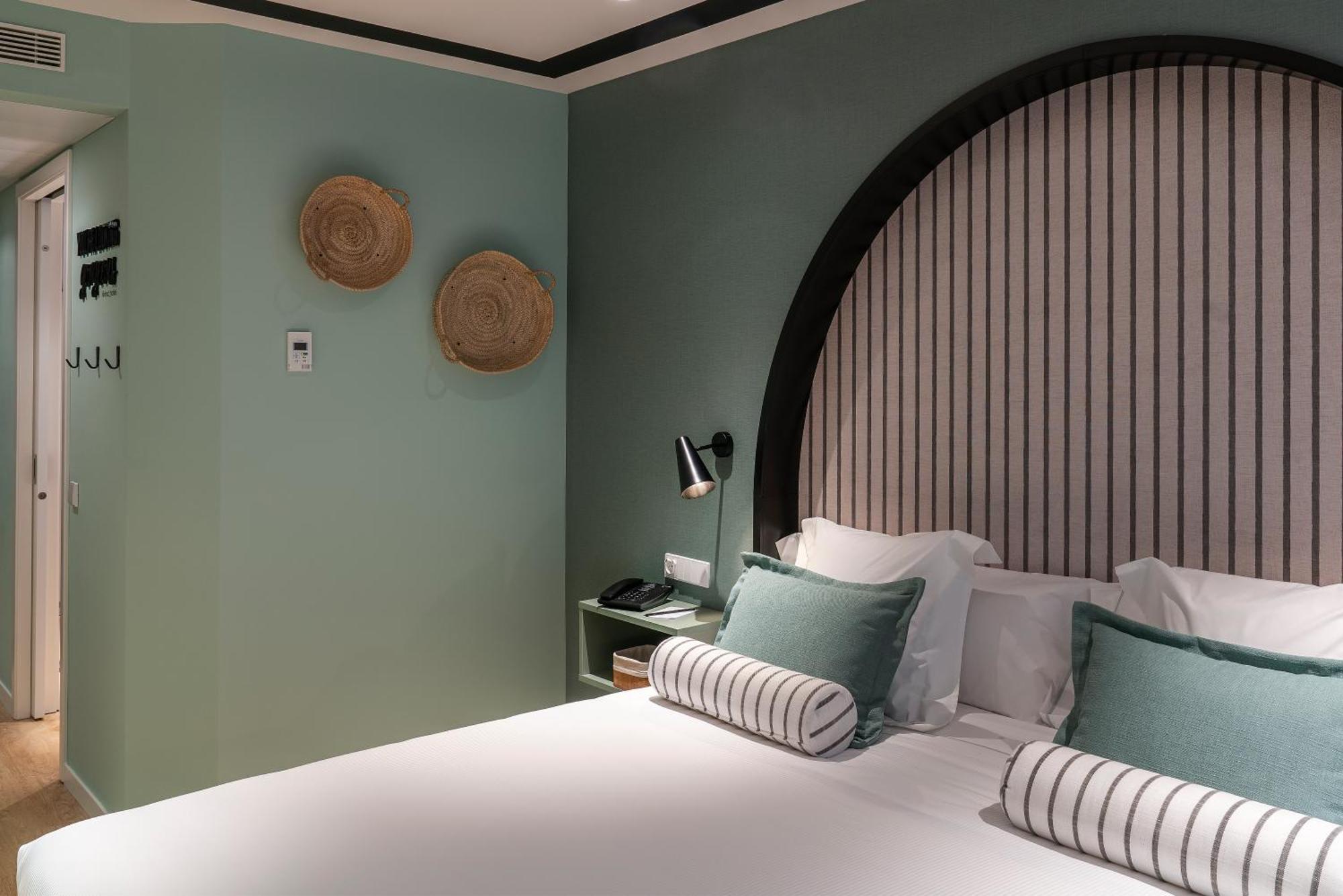 Basic Double or Twin Room,1577295728:JPEG