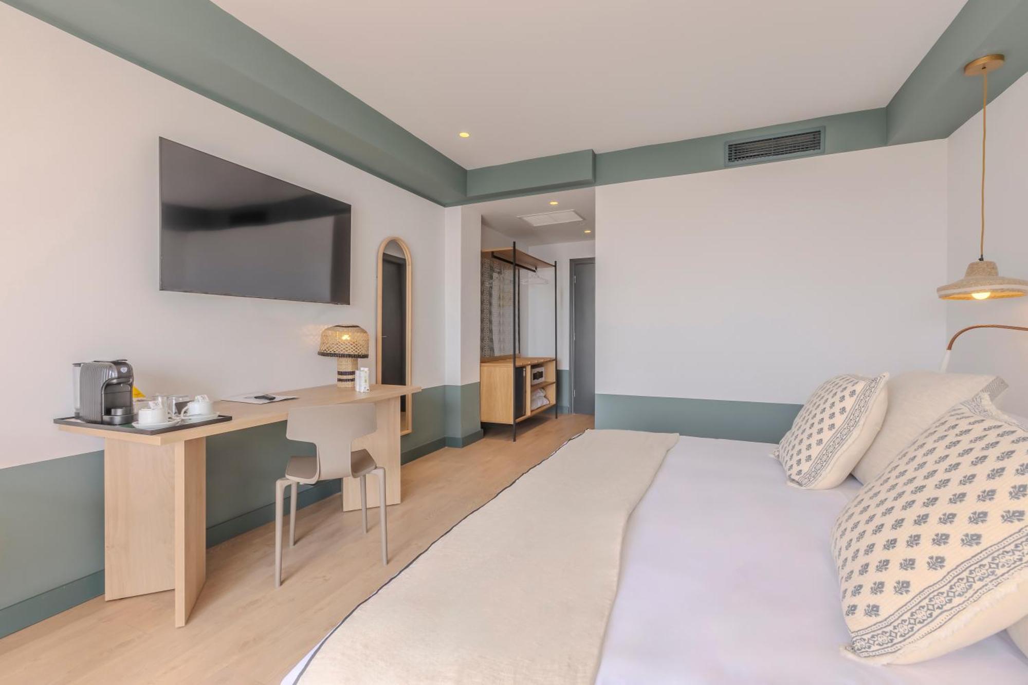 Habitación Triple (2 adultos + 1 niño)