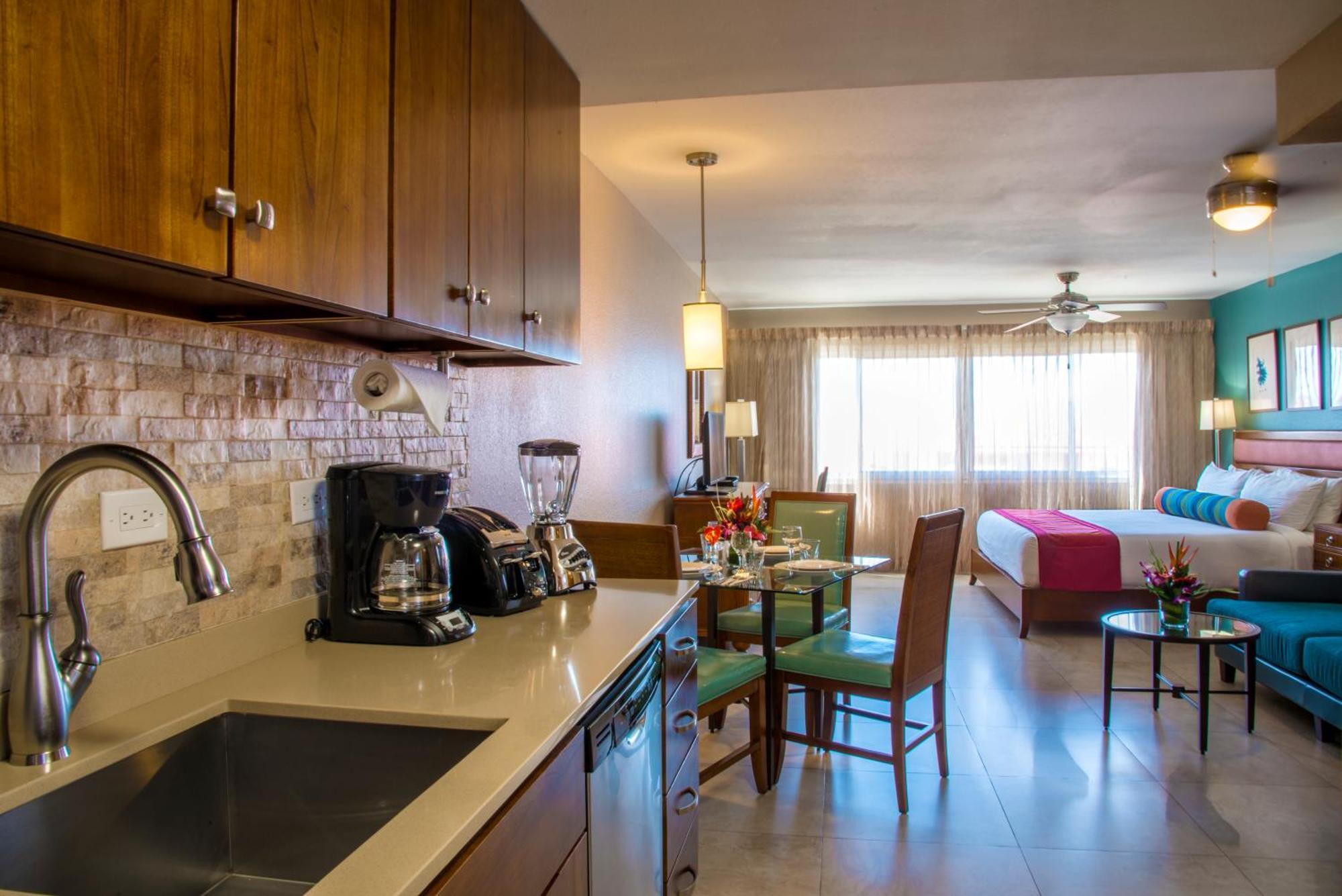 Deluxe Superior Studio with Fully Equipped Kitchen
