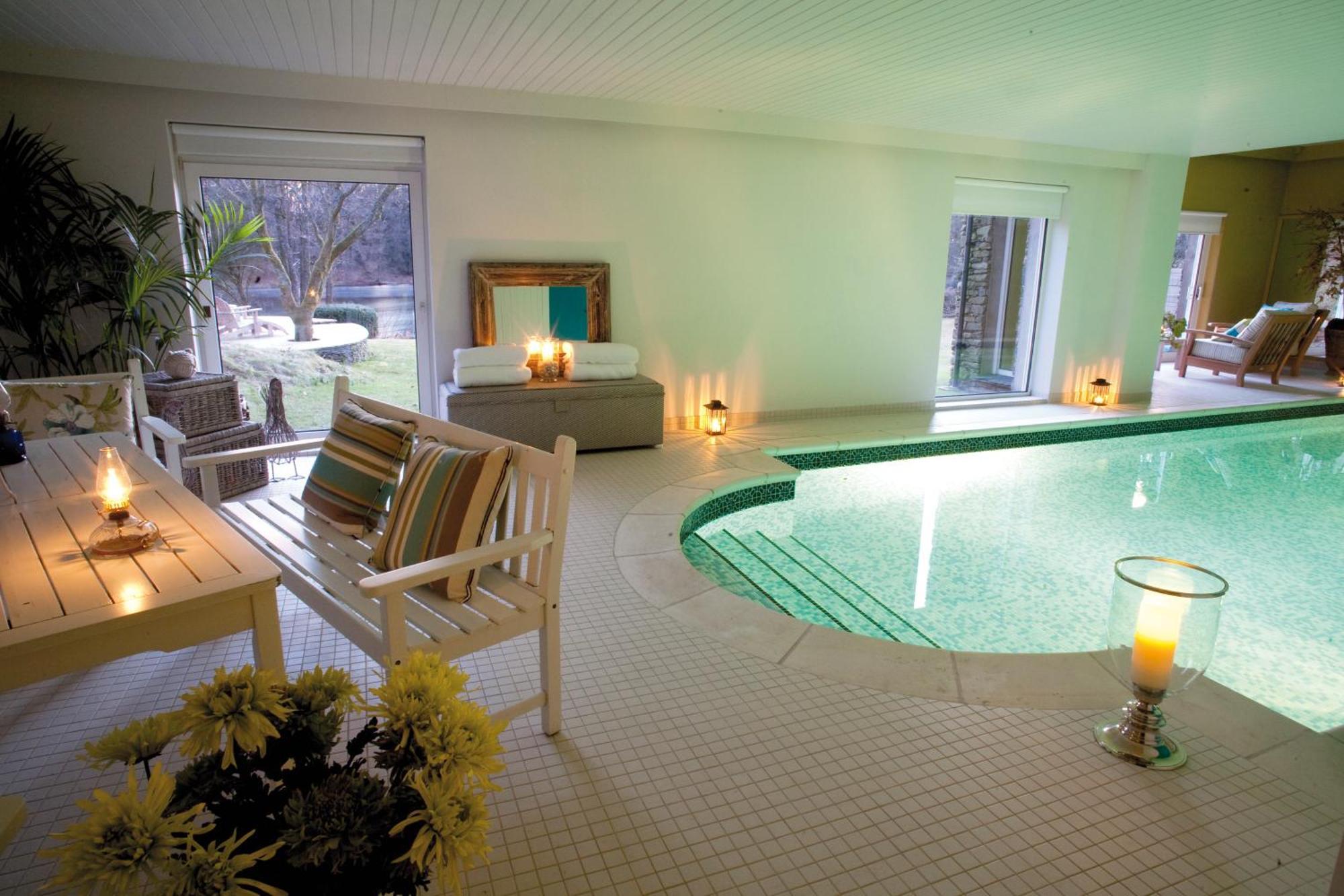 Lake House Classic Room