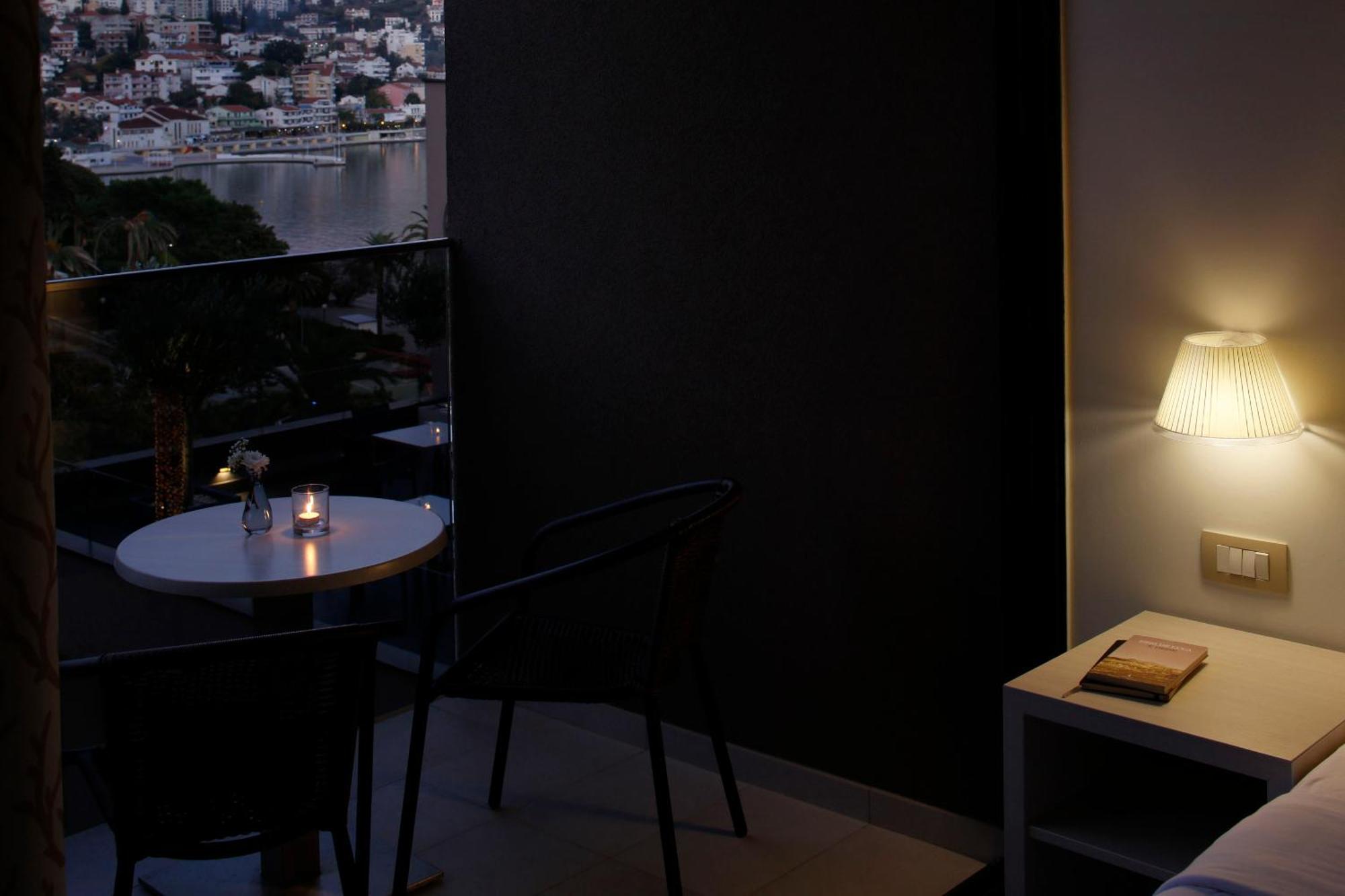 Twin Room Balcony side Sea View