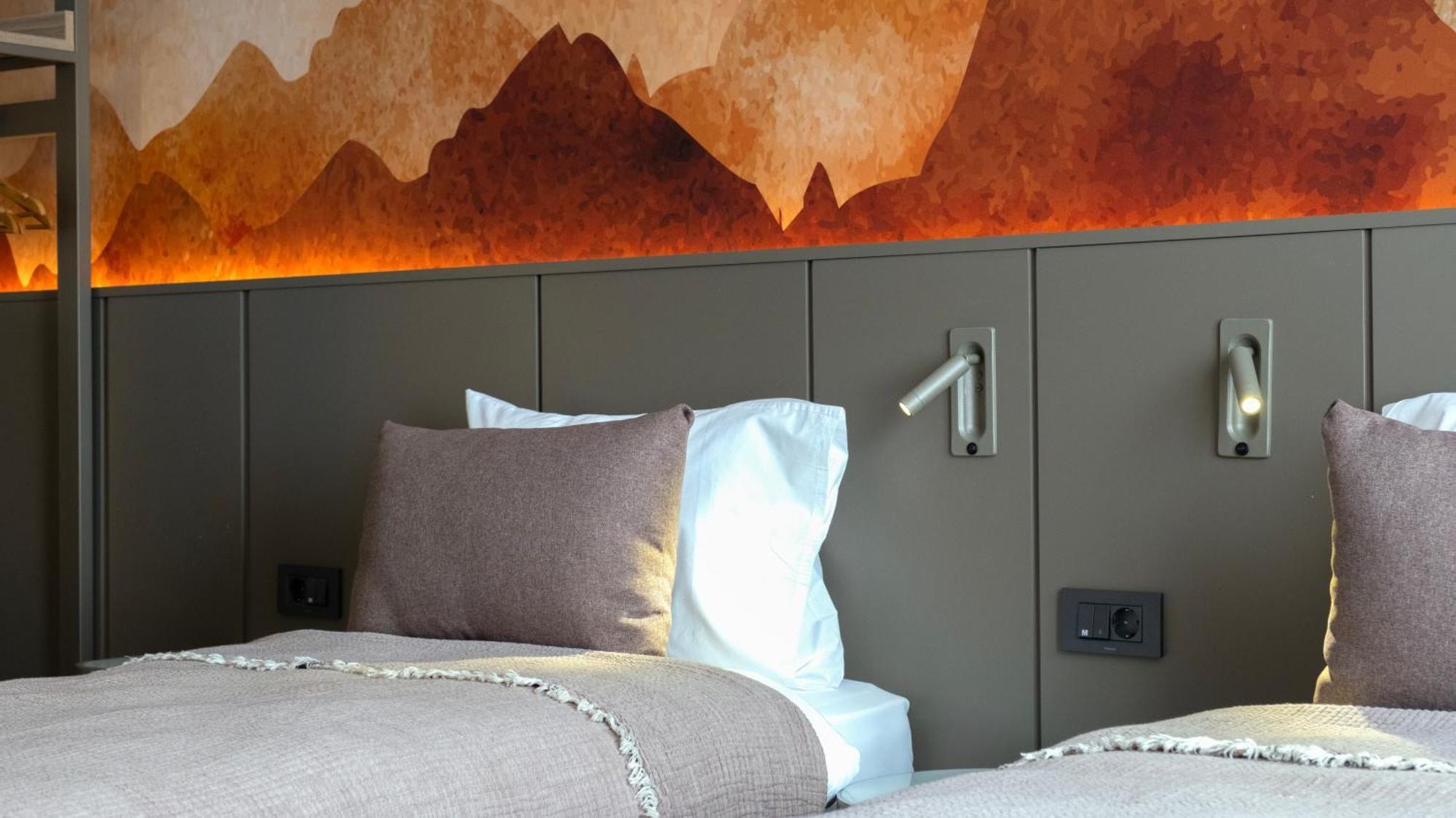 Double or Twin Room Partial Sea View