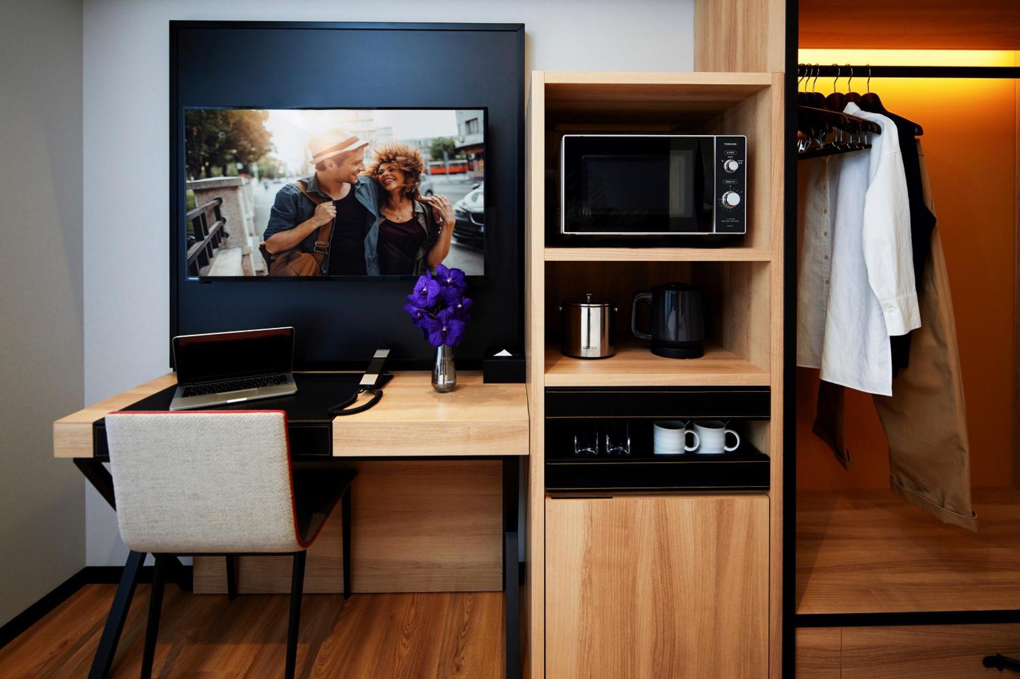Studio Twin Room