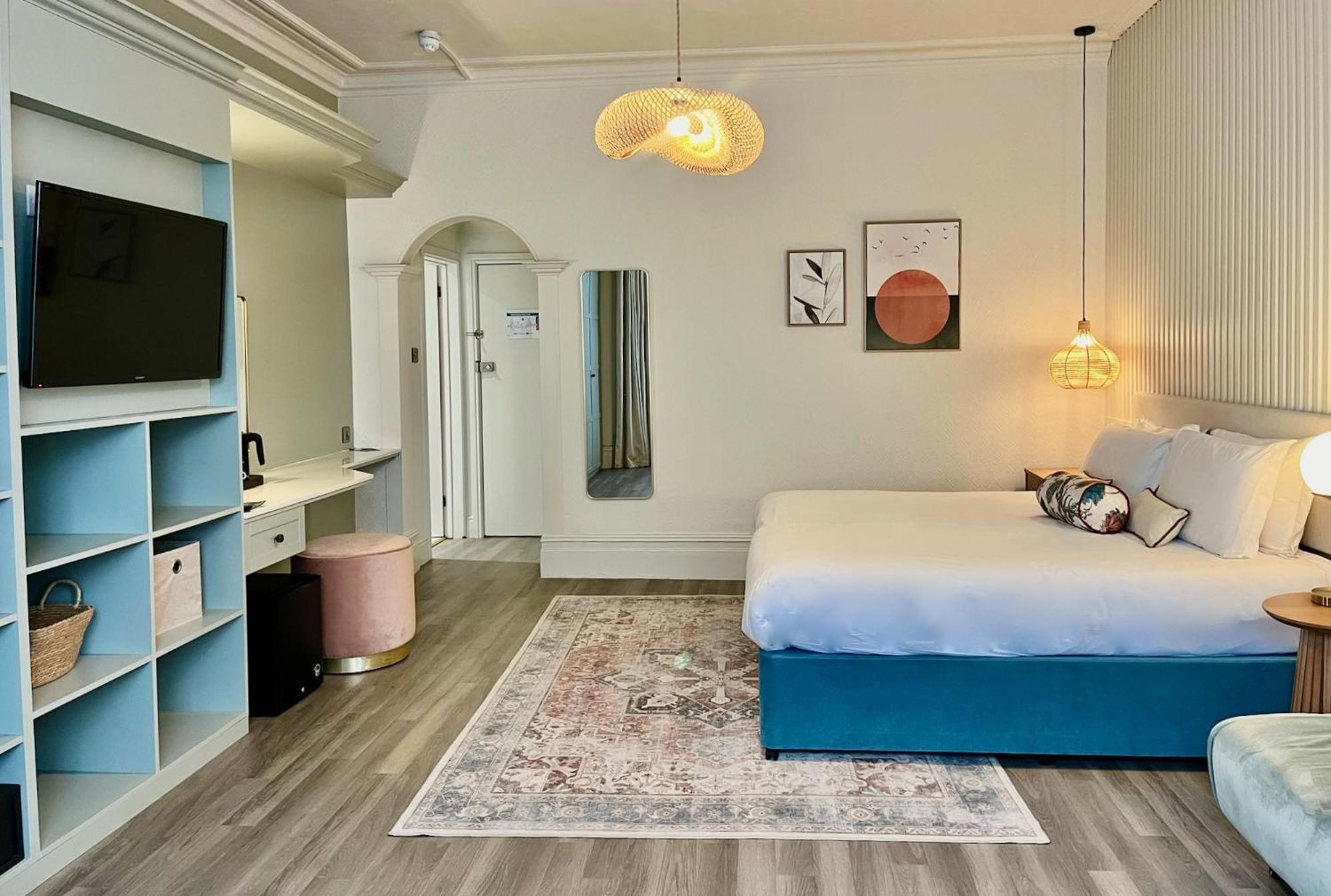 Classic Family Double Room with Sofa Bed - Non-Smoking,1591483303:JPEG
