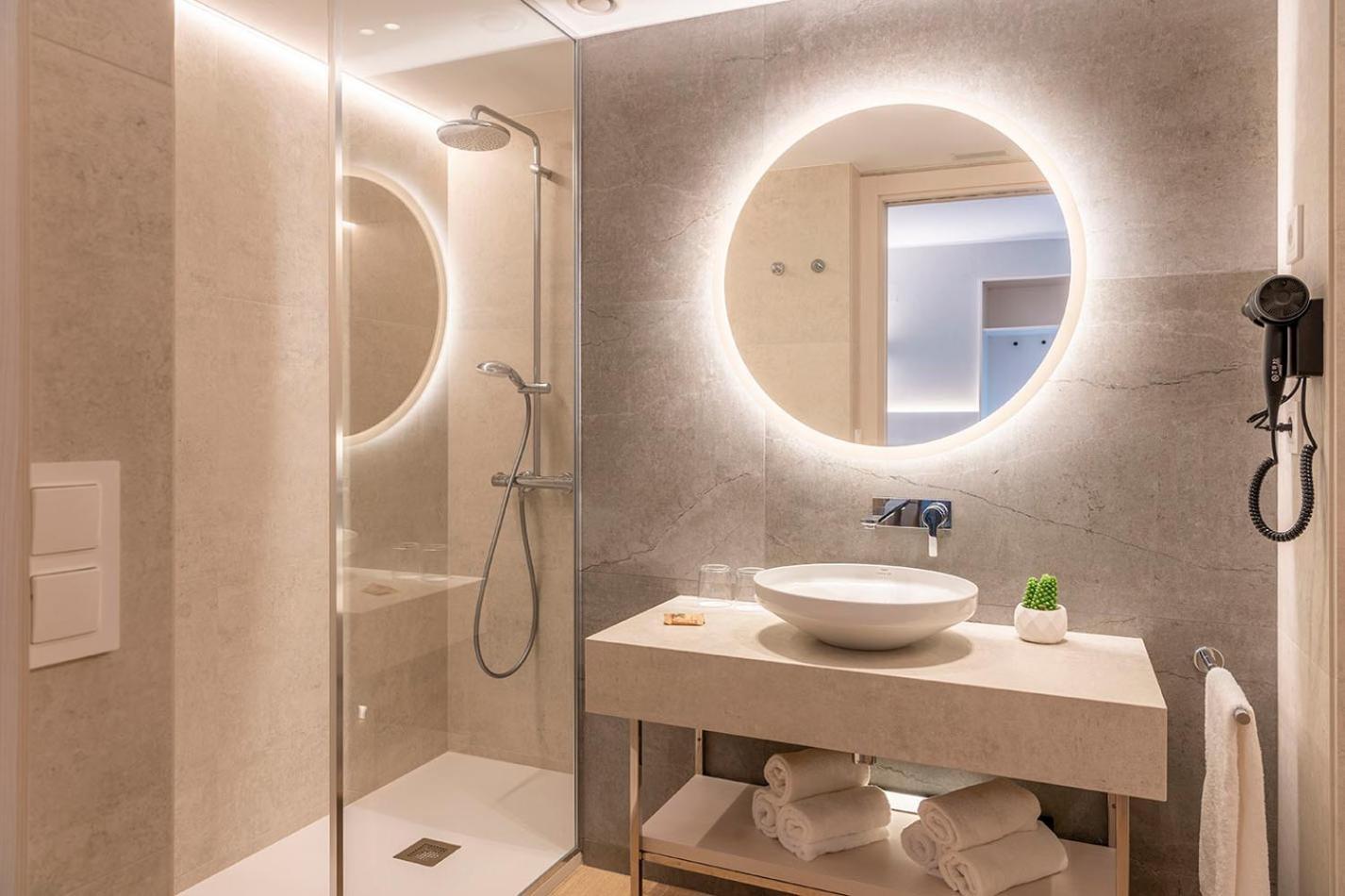 Suite Inteligente con vista a la piscina