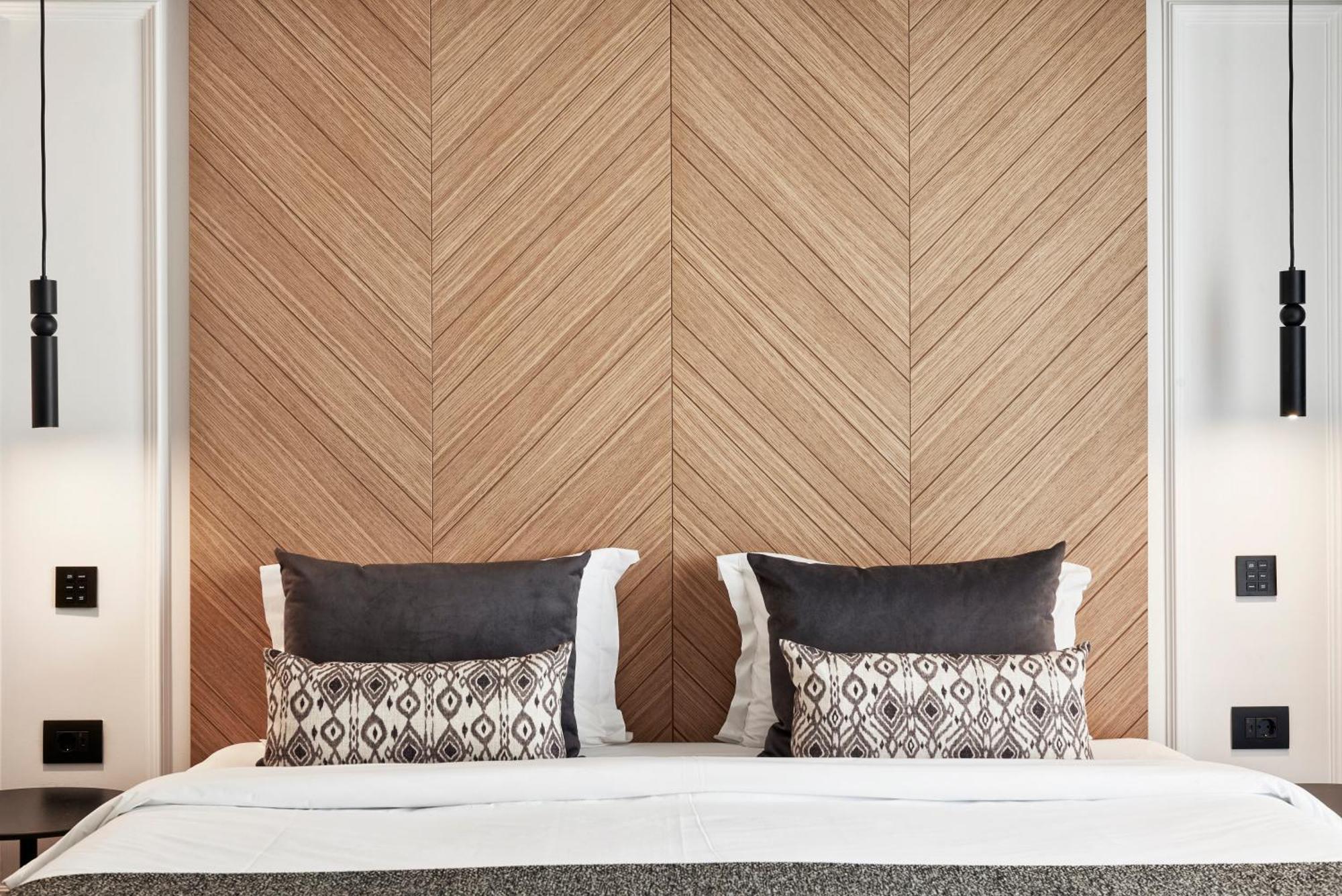 Twin or Double Room Inland View