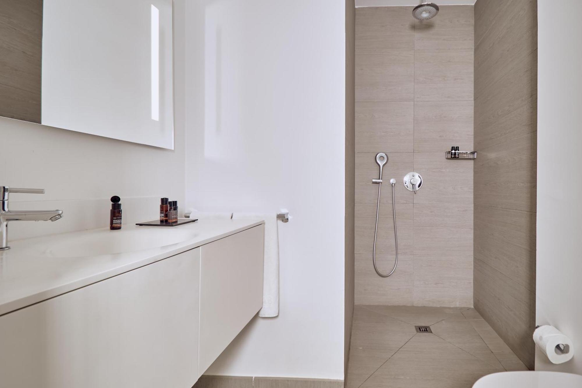 Divinity Rio Suite met 1 Slaapkamer en Eigen Zwembad - Uitzicht op Zee
