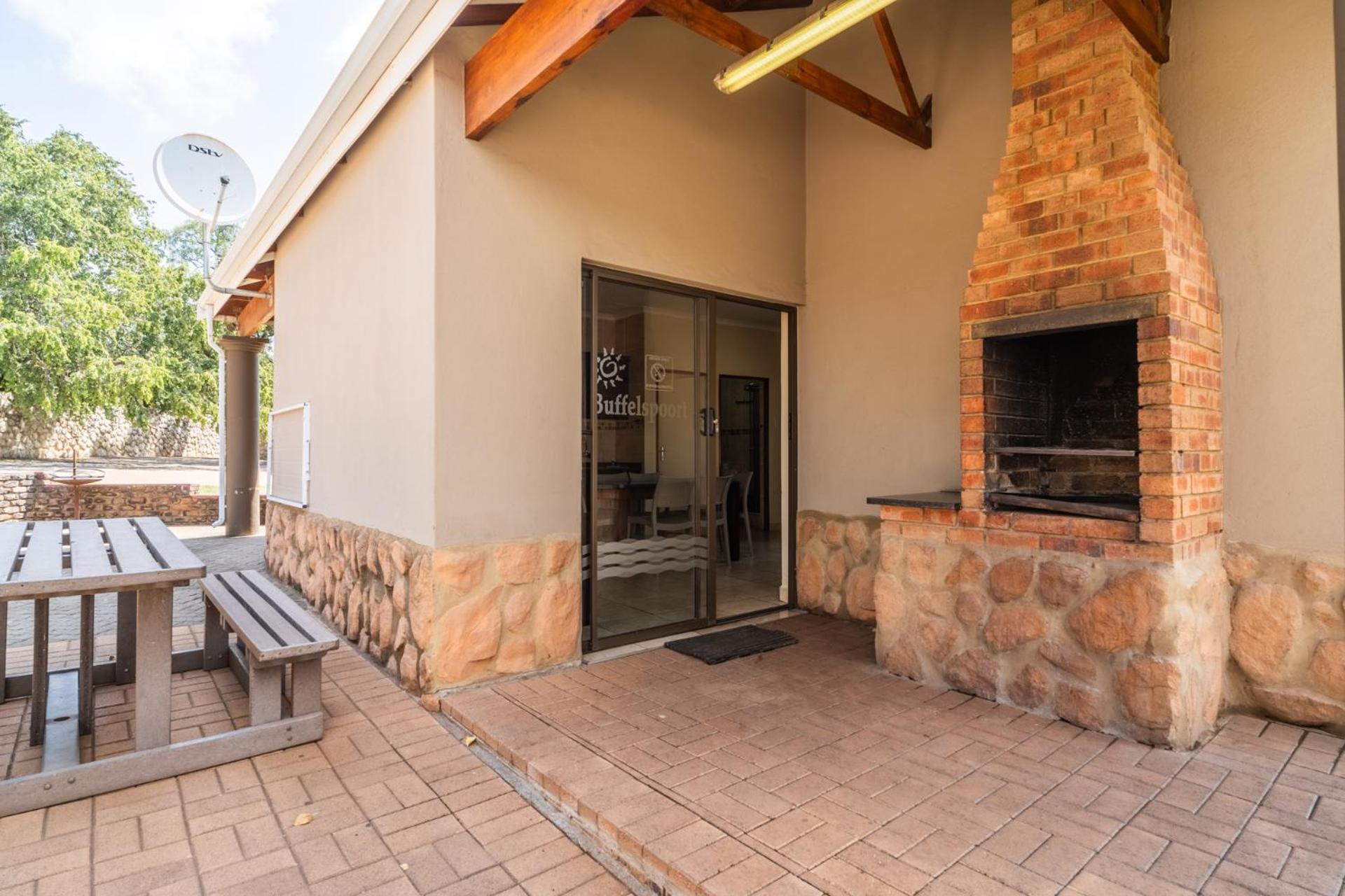 4 Sleeper House 3* dbl & twin rooms
