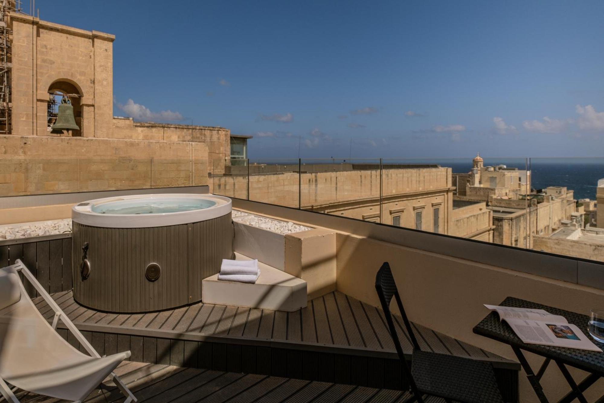 Suite Premium avec Bain à Remous