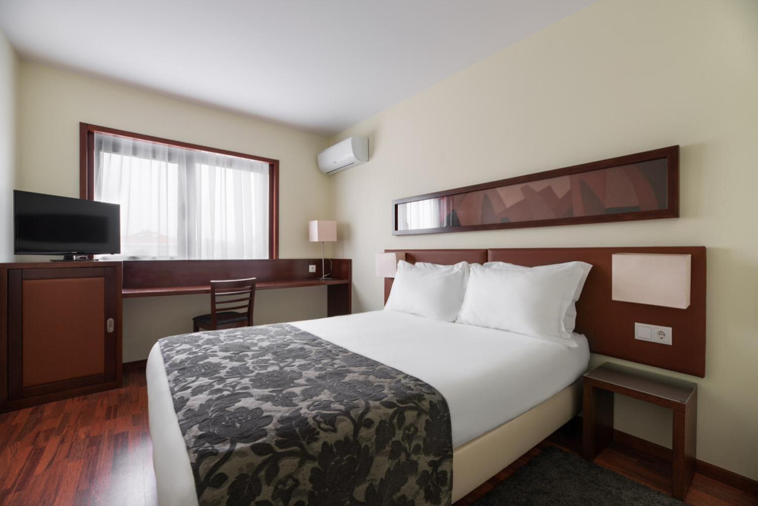 Double or Twin Room with City View,1618268111:JPEG