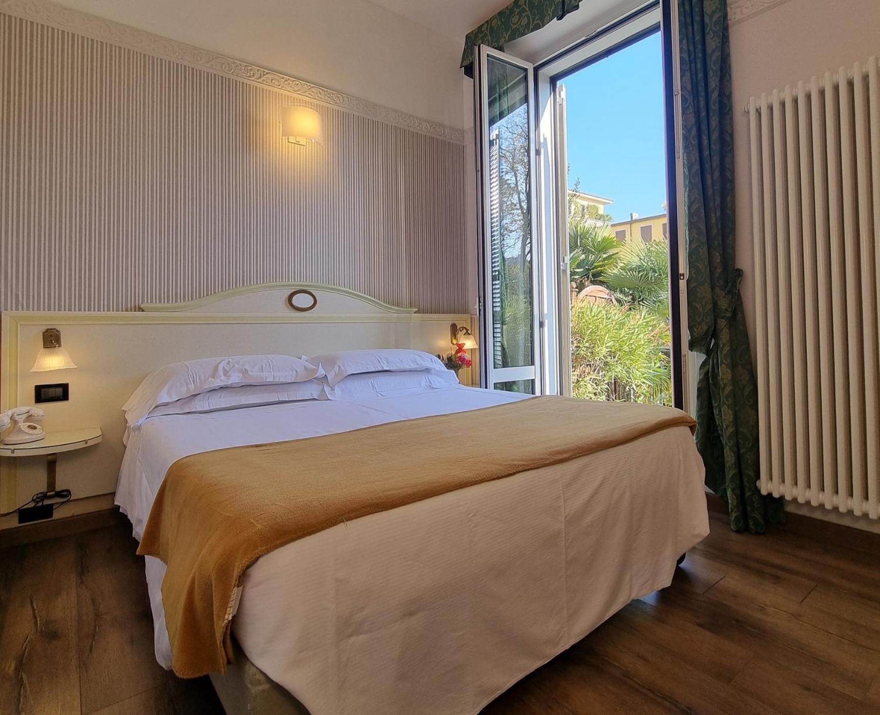 King Room Garden View