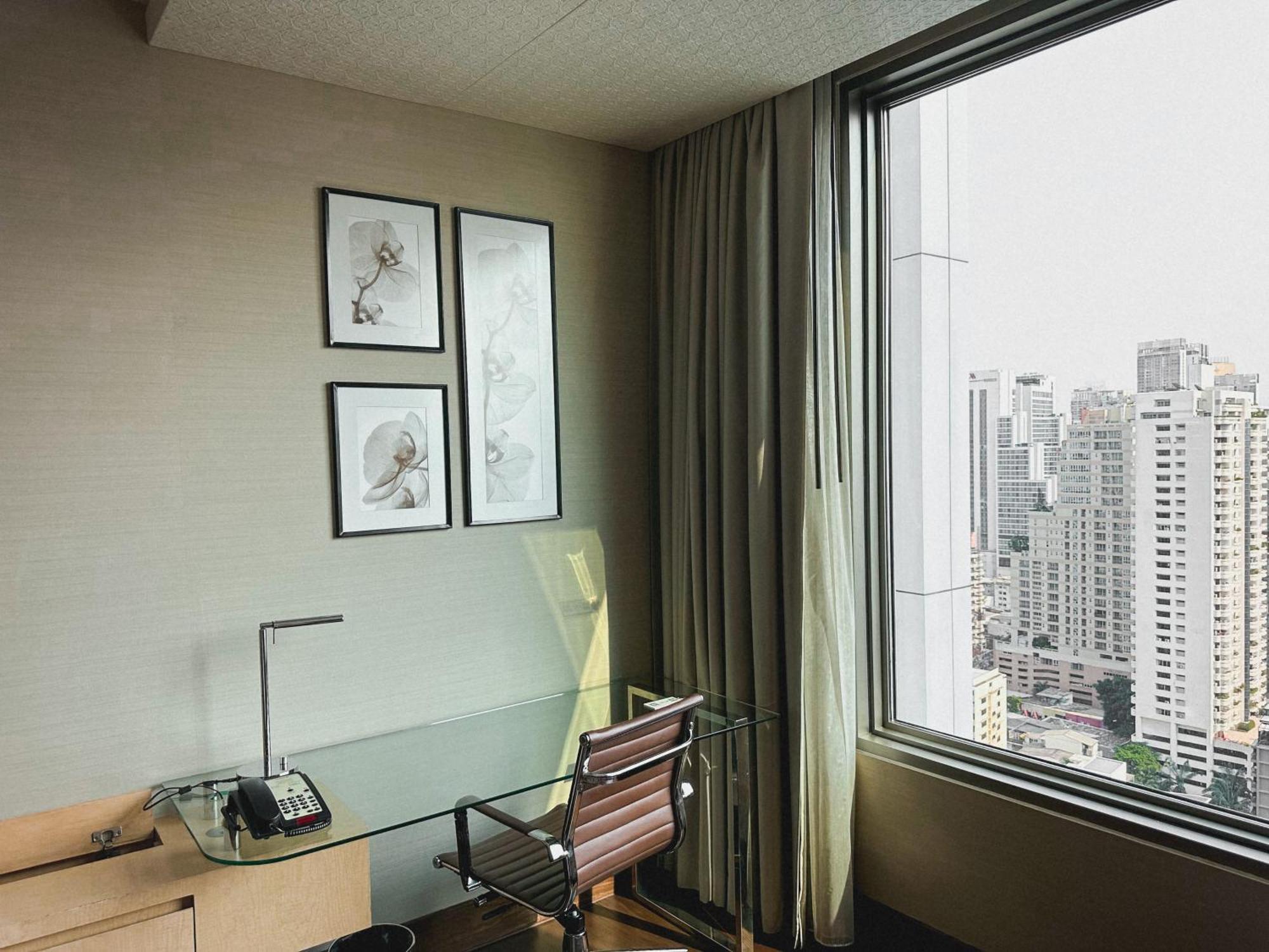 Deluxe Room City View
