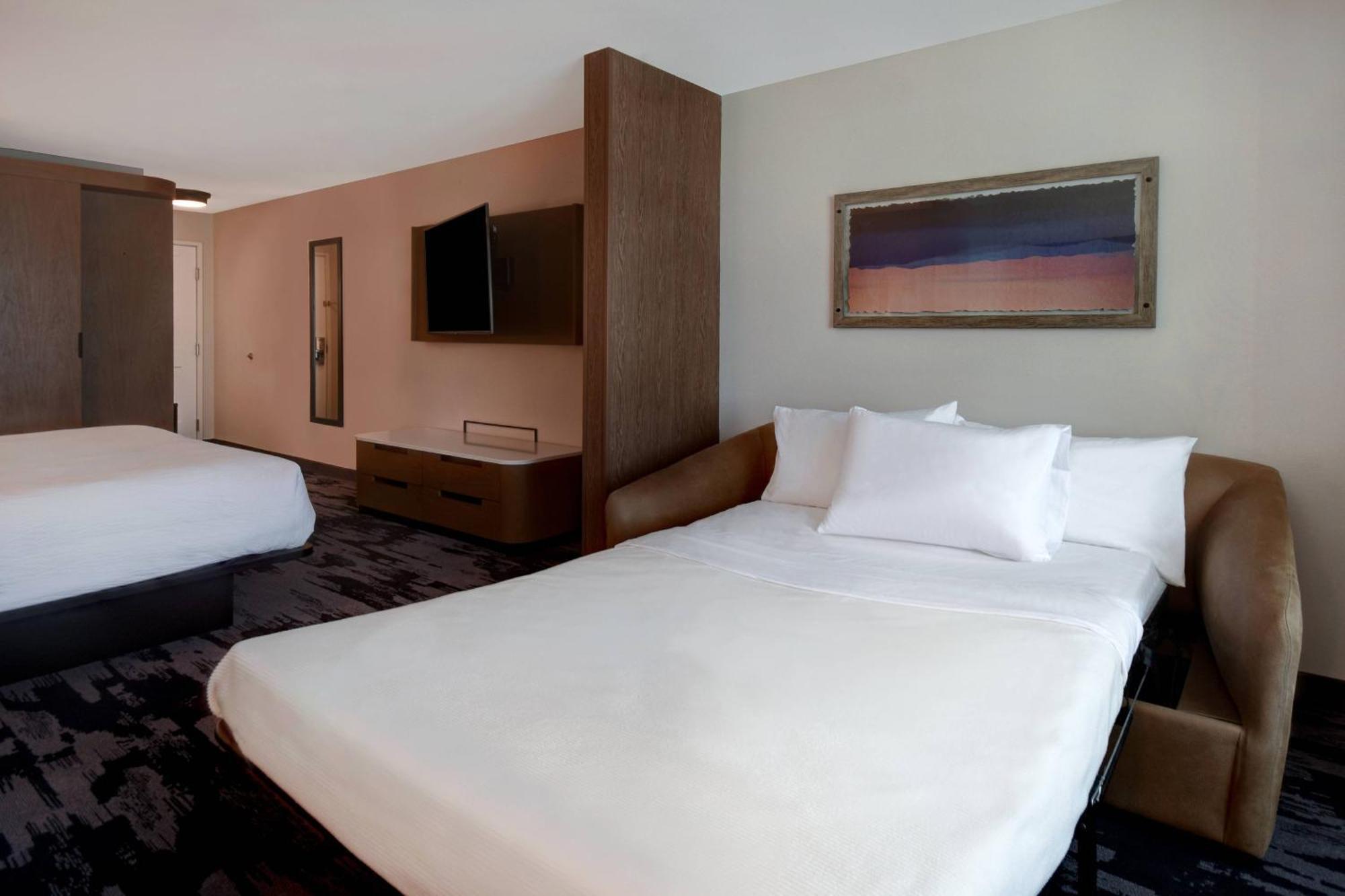 Suite, 1 King, Sofa bed, City view