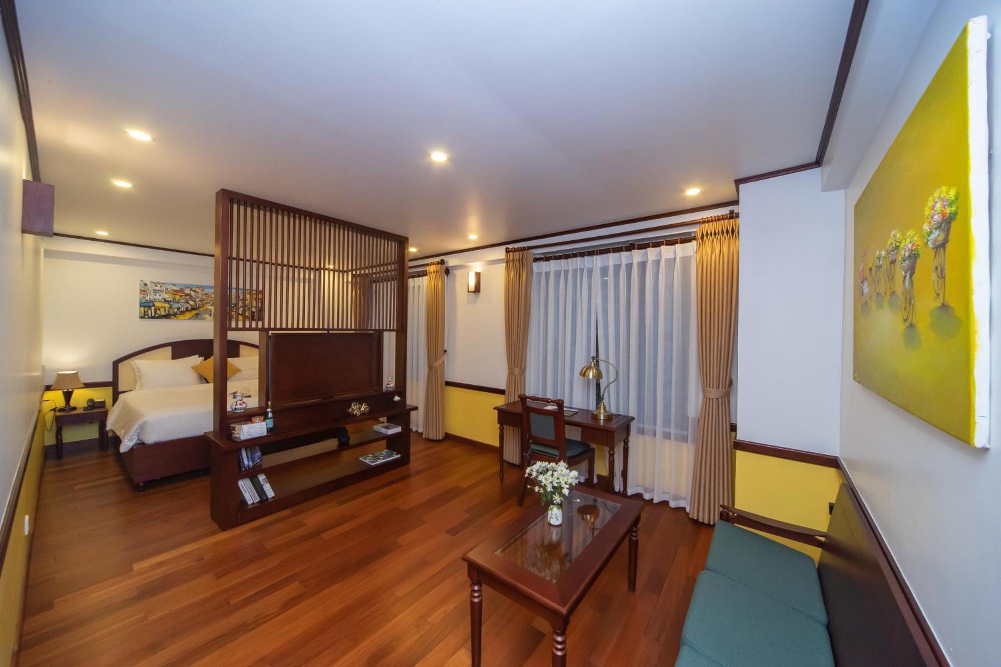 Junior Suite