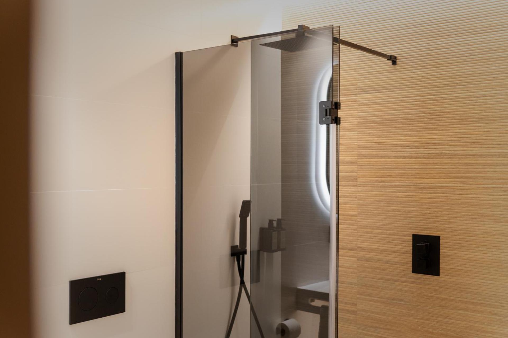 Deluxe Double or Twin Room Pool Access,1637564210:JPEG