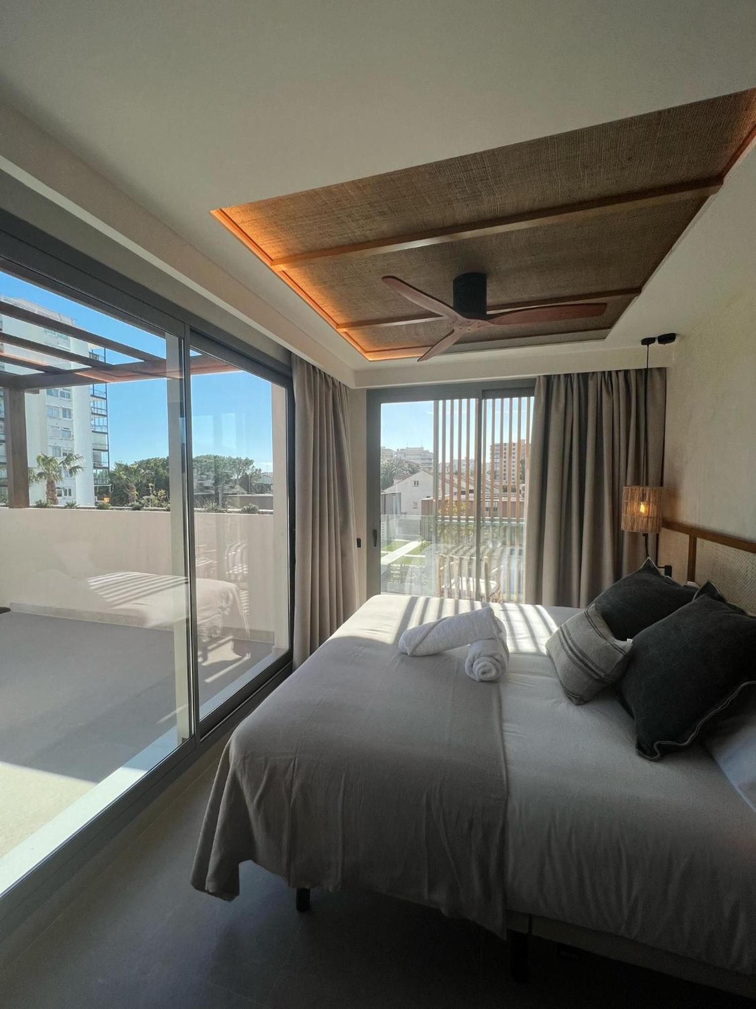 Suite Terrace,1638442046:JPEG