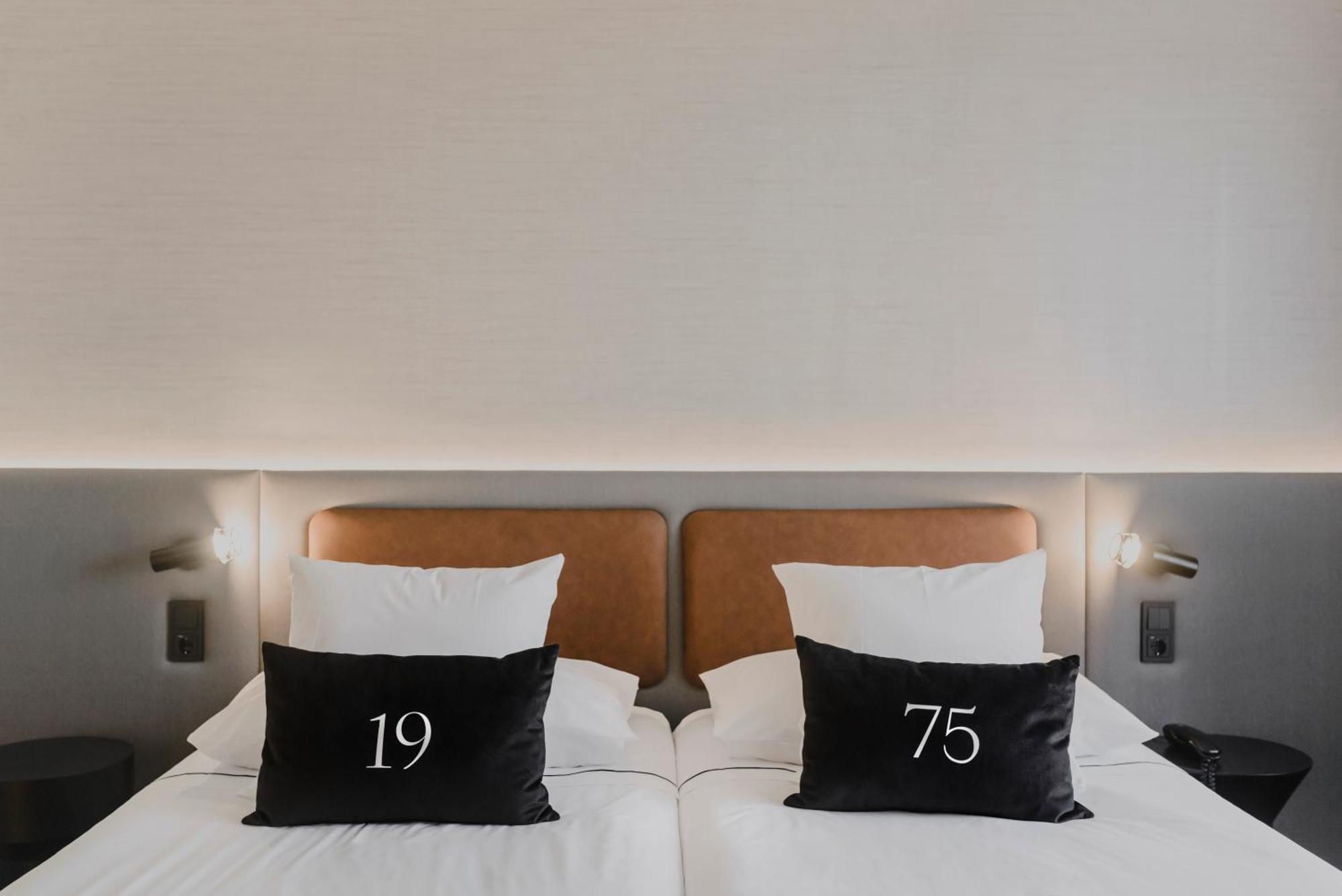 Twin Room with View